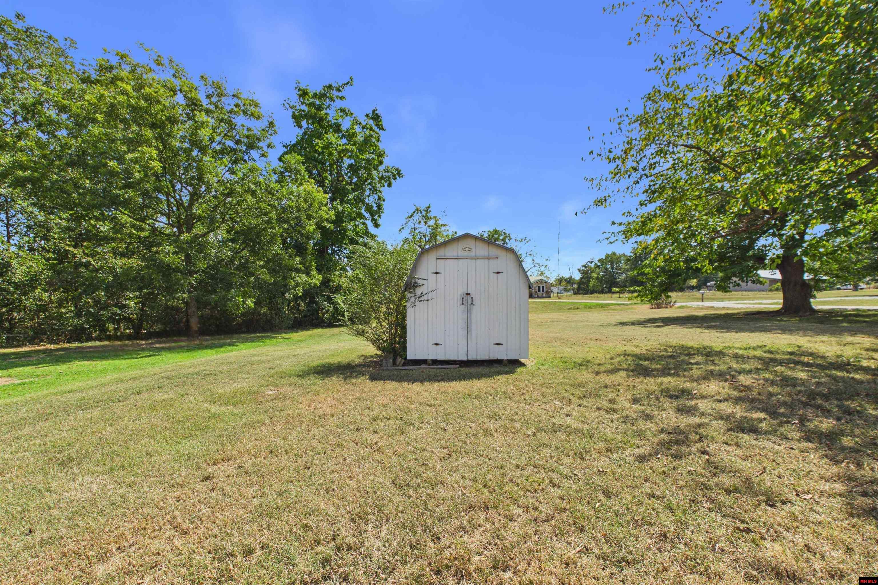 9644 HWY 62 Viola, AR