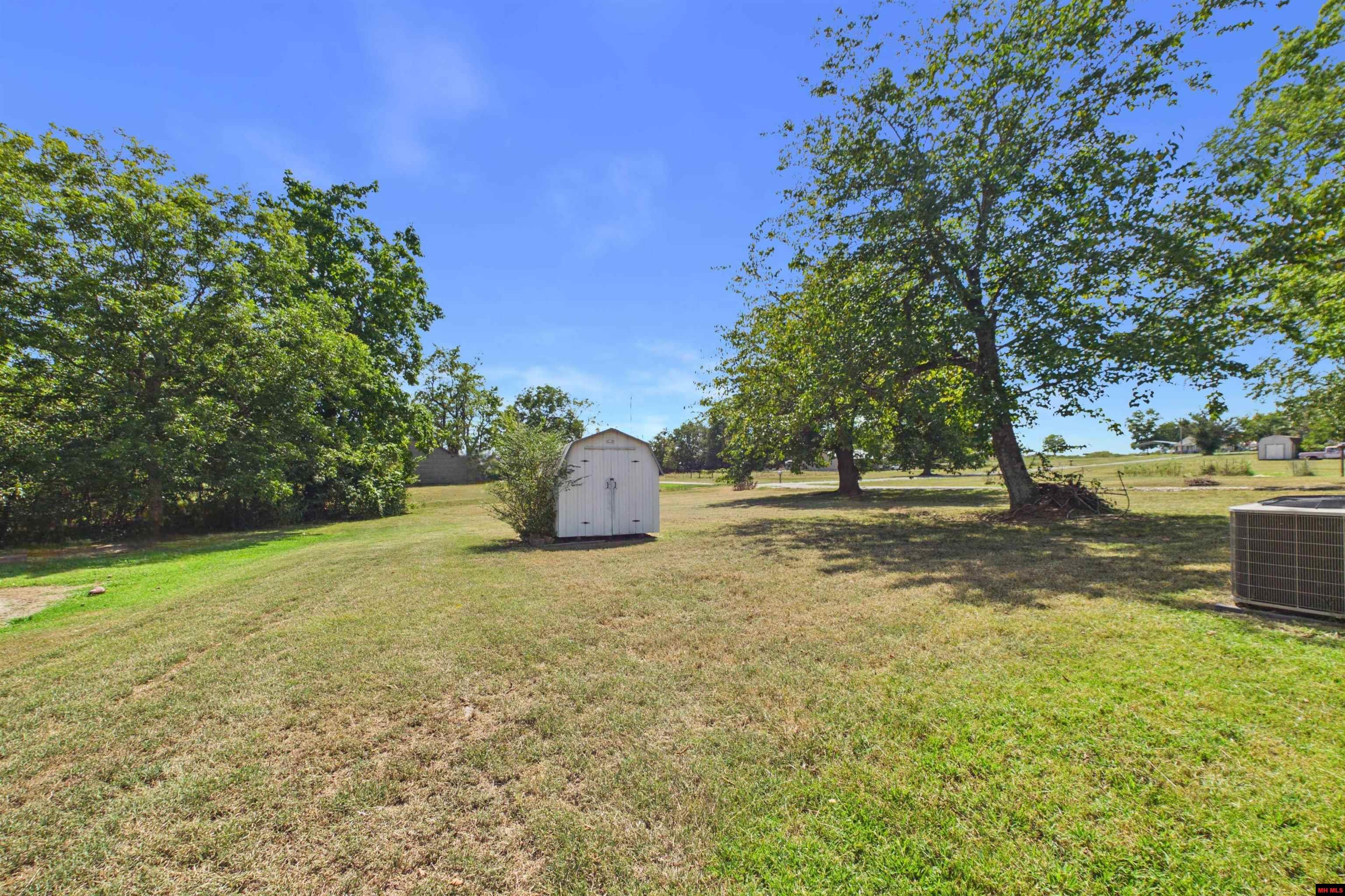 9644 HWY 62 Viola, AR