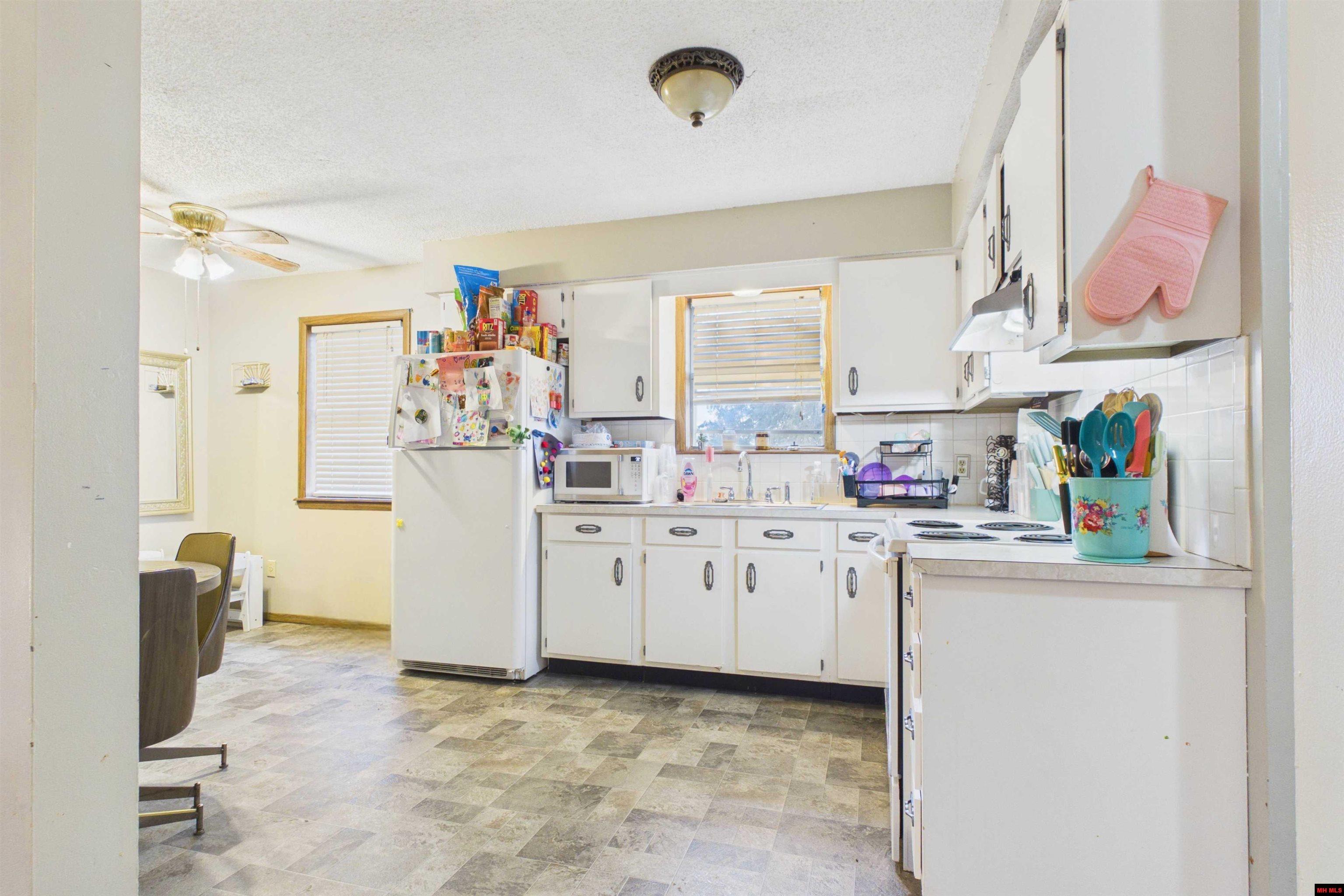 9644 HWY 62 Viola, AR