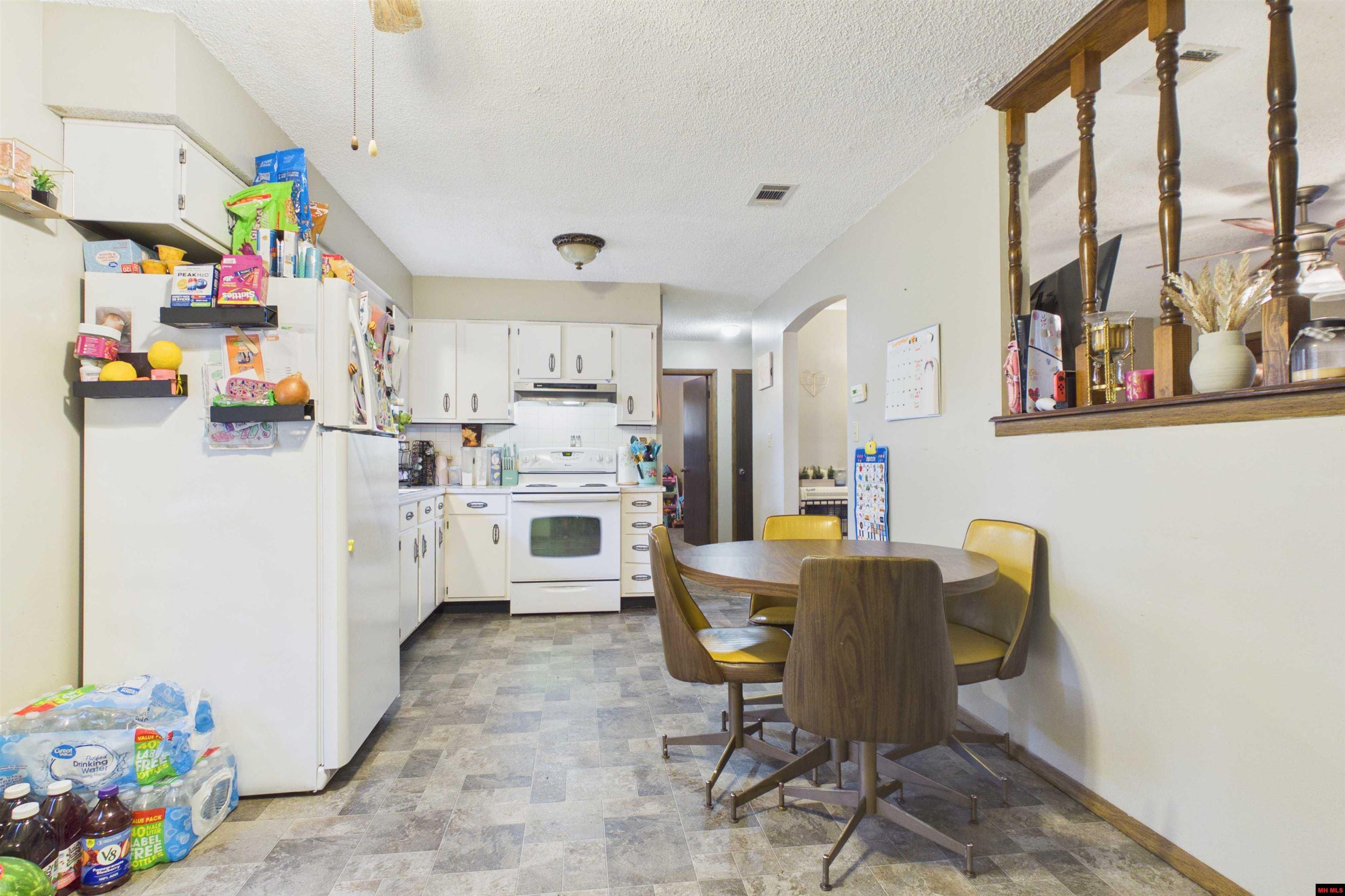 9644 HWY 62 Viola, AR