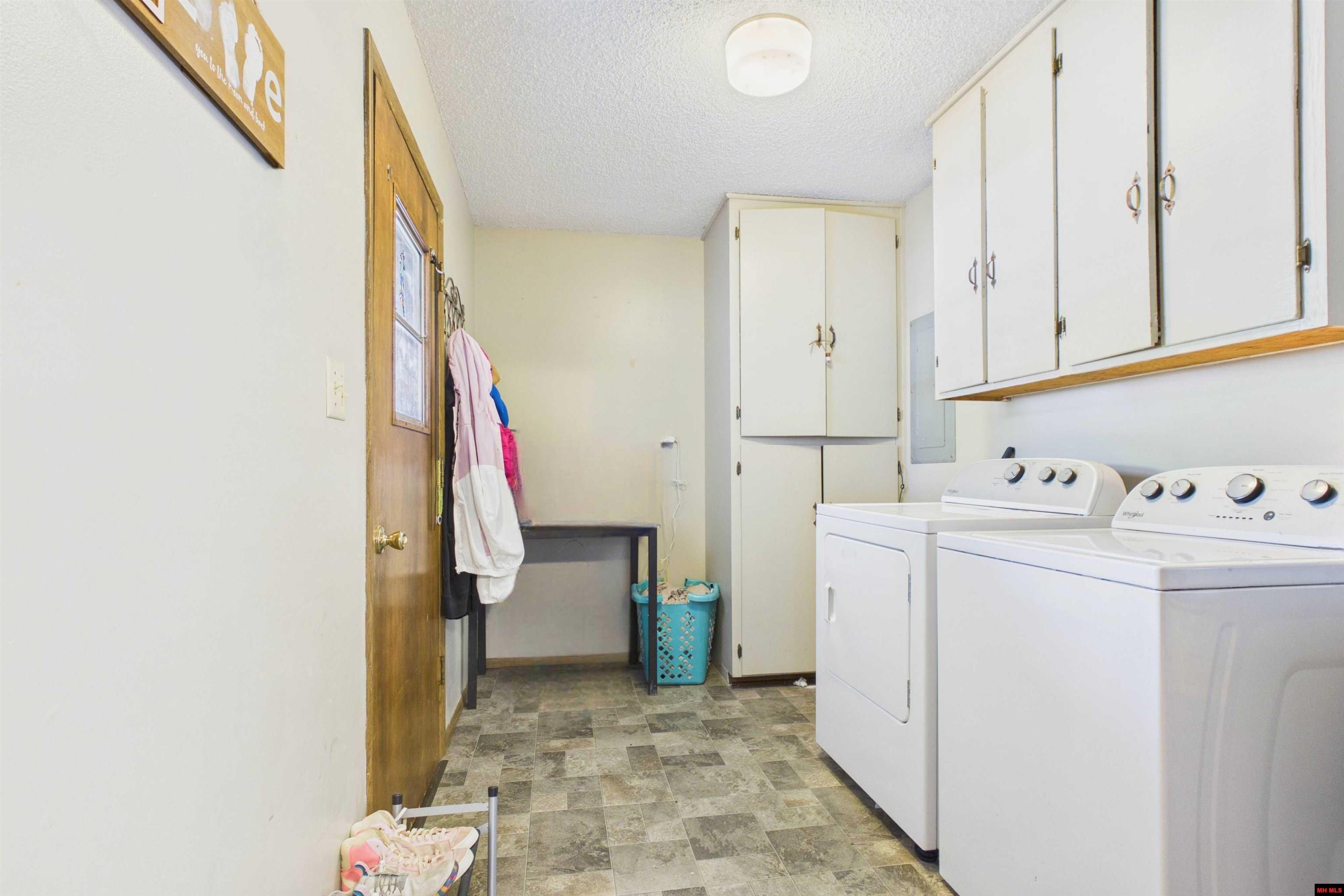 9644 HWY 62 Viola, AR