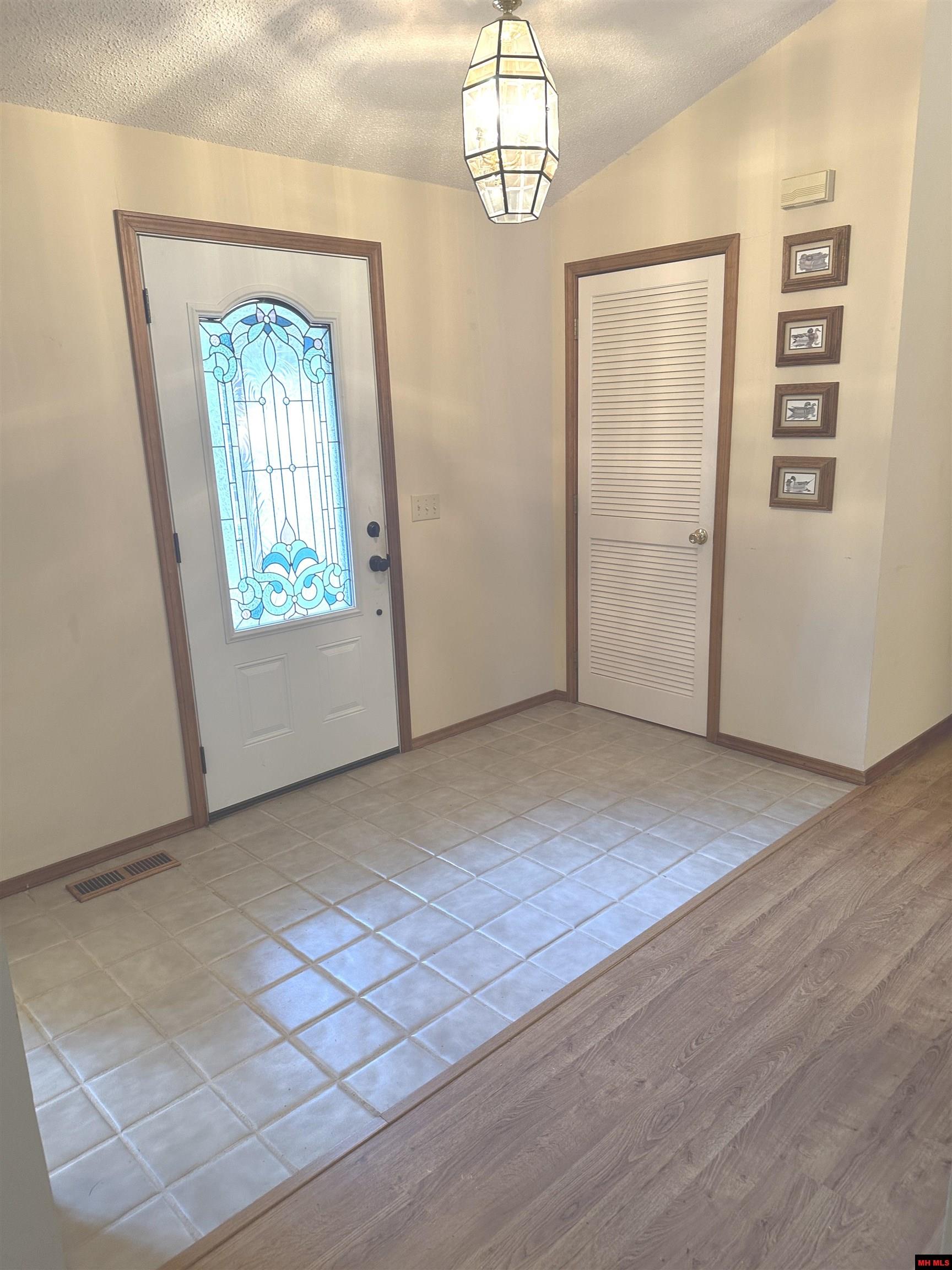 553 NORTHPOINTE DRIVE Mountain Home, AR