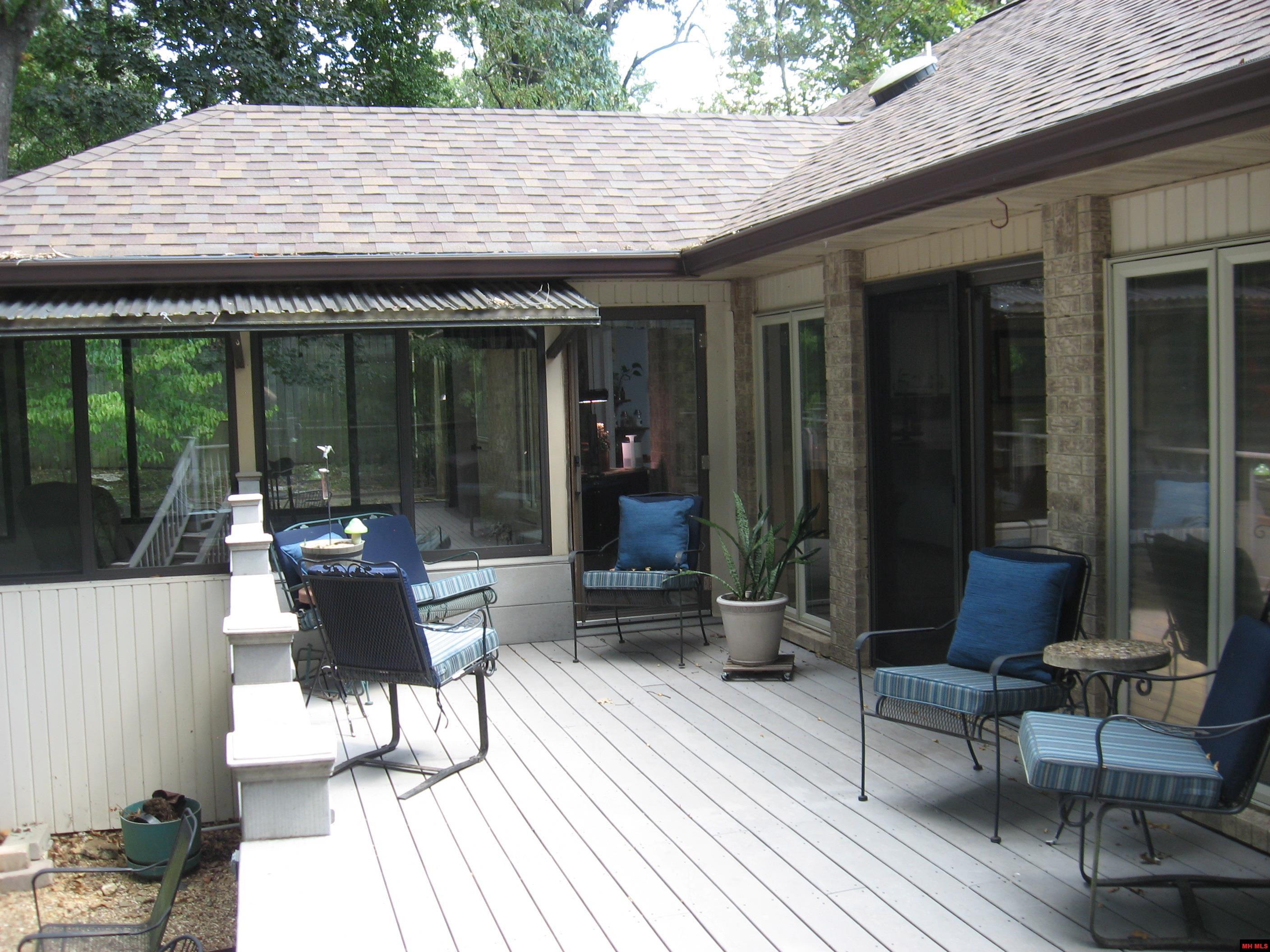 553 NORTHPOINTE DRIVE Mountain Home, AR