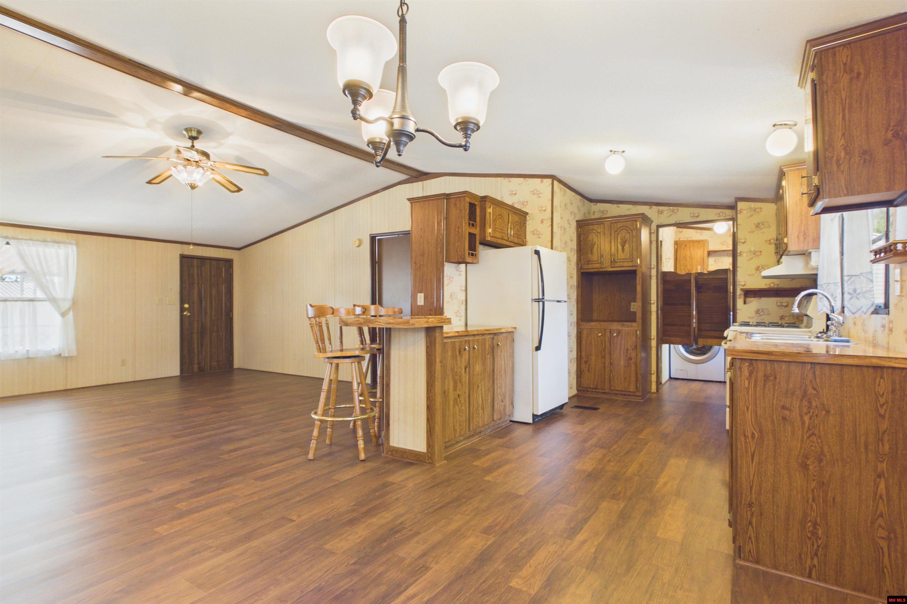 32 NORA COURT Mountain Home, AR