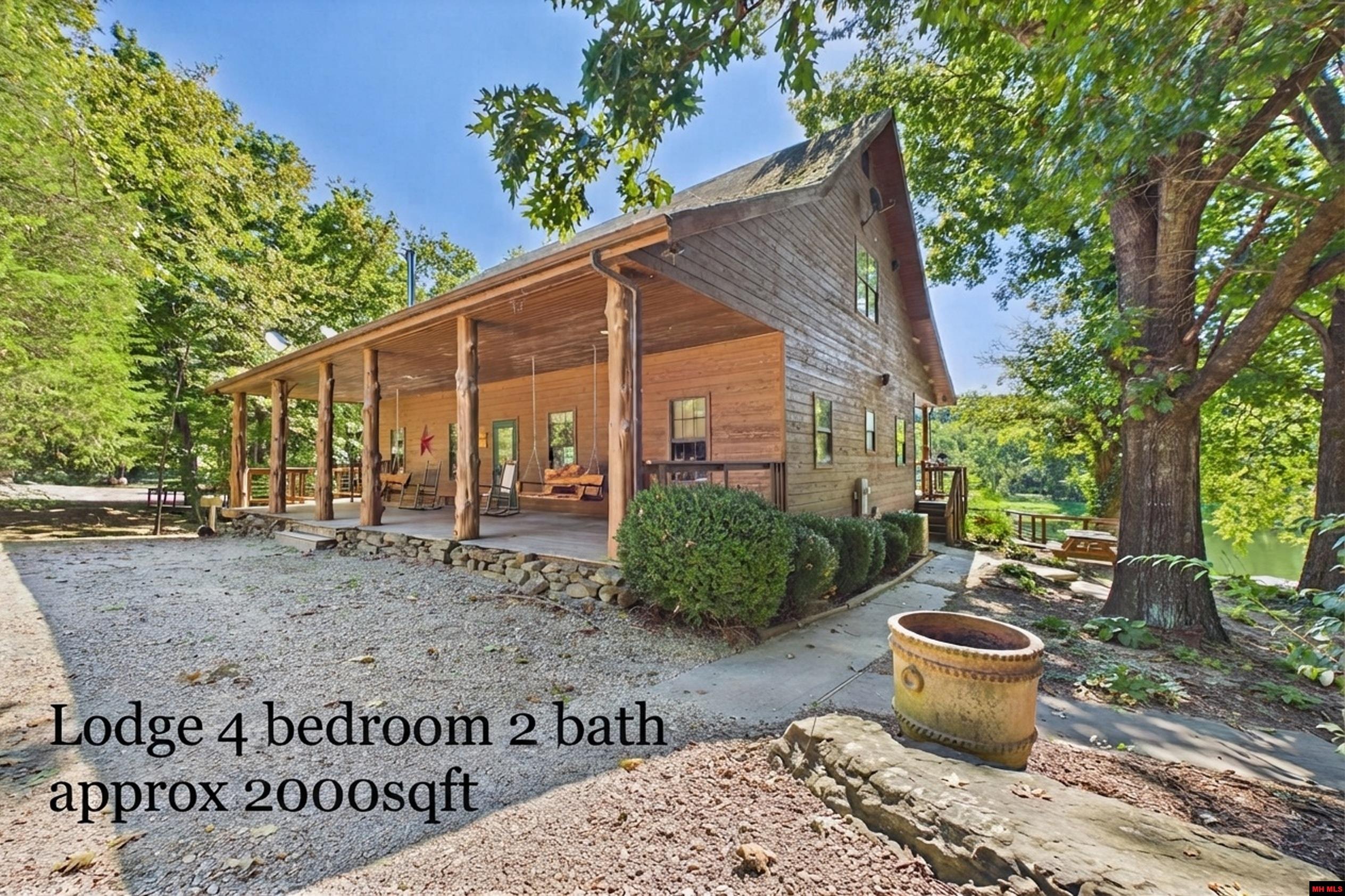 962 RIVERSIDE DRIVE, Flippin, AR