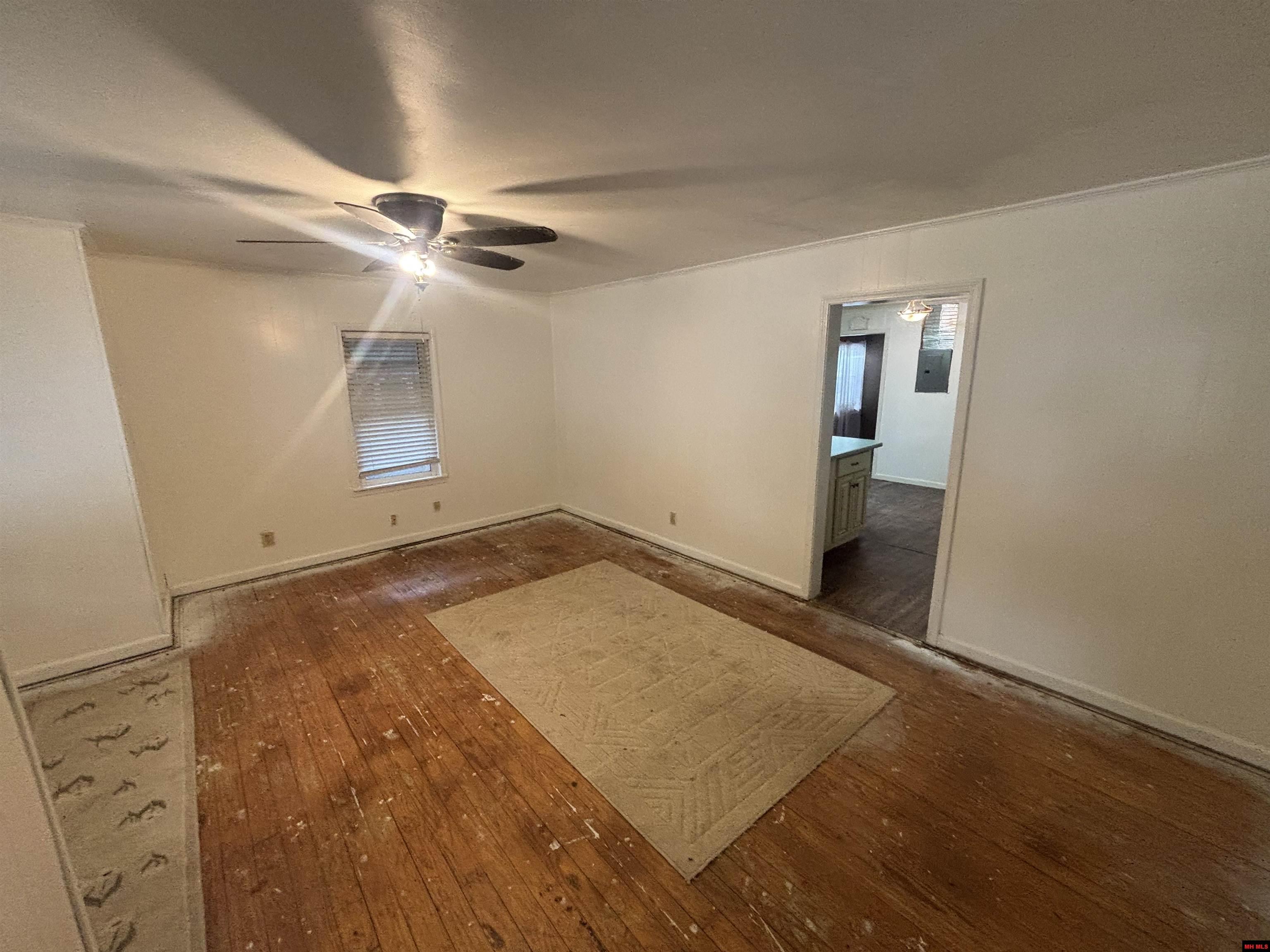 317 W MAIN STREET Steele, MO