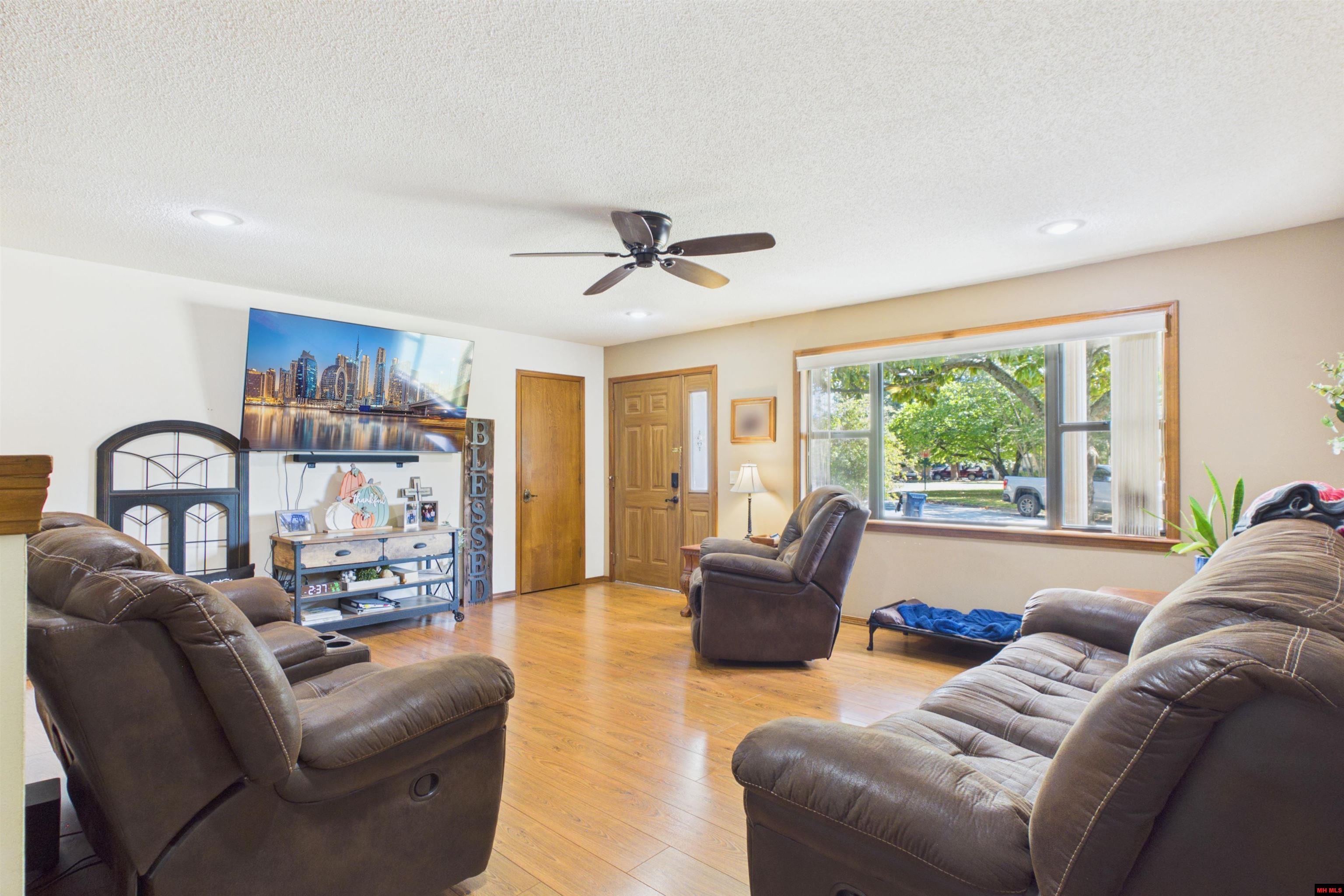 107 Indian Circle