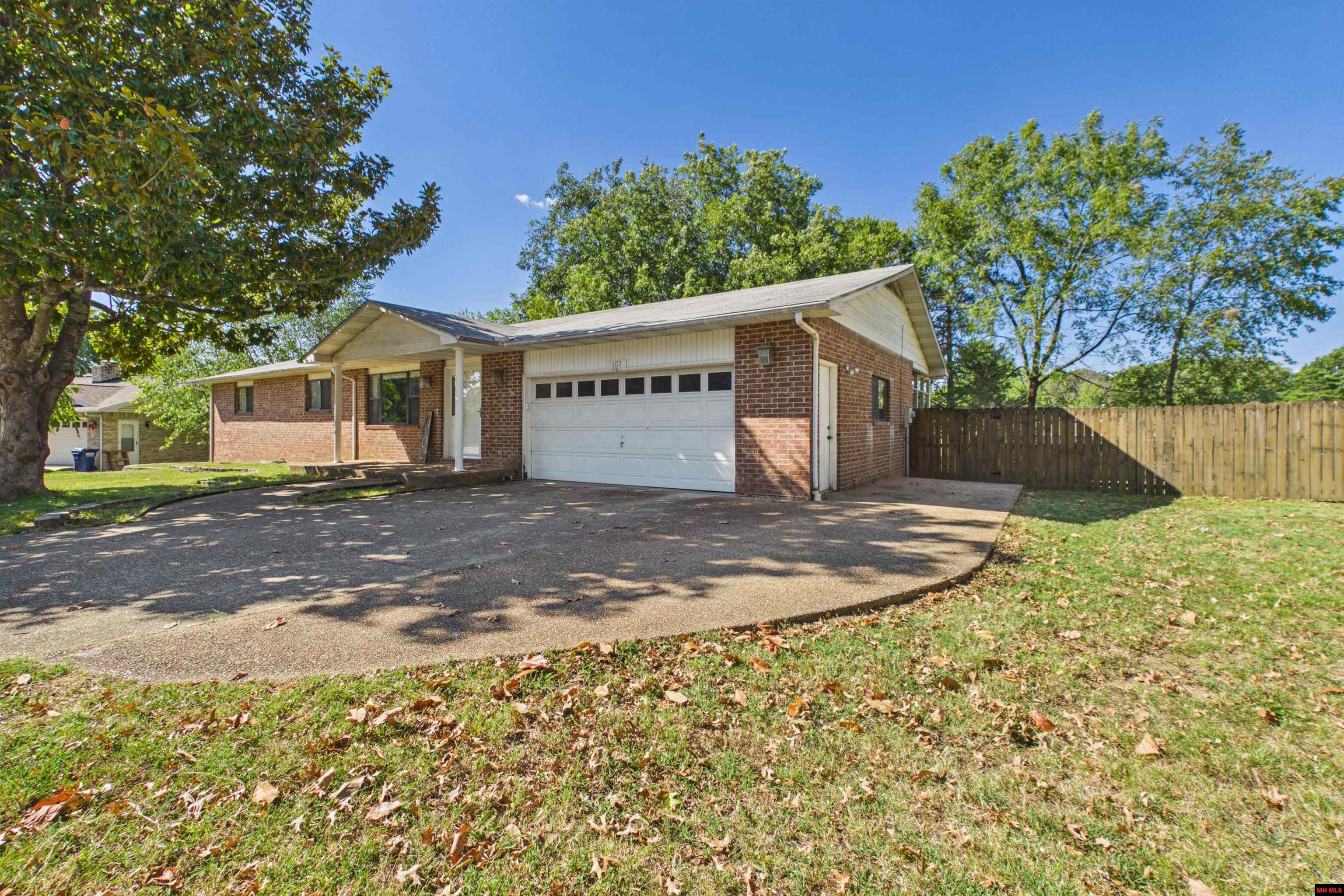 107 Indian Circle
