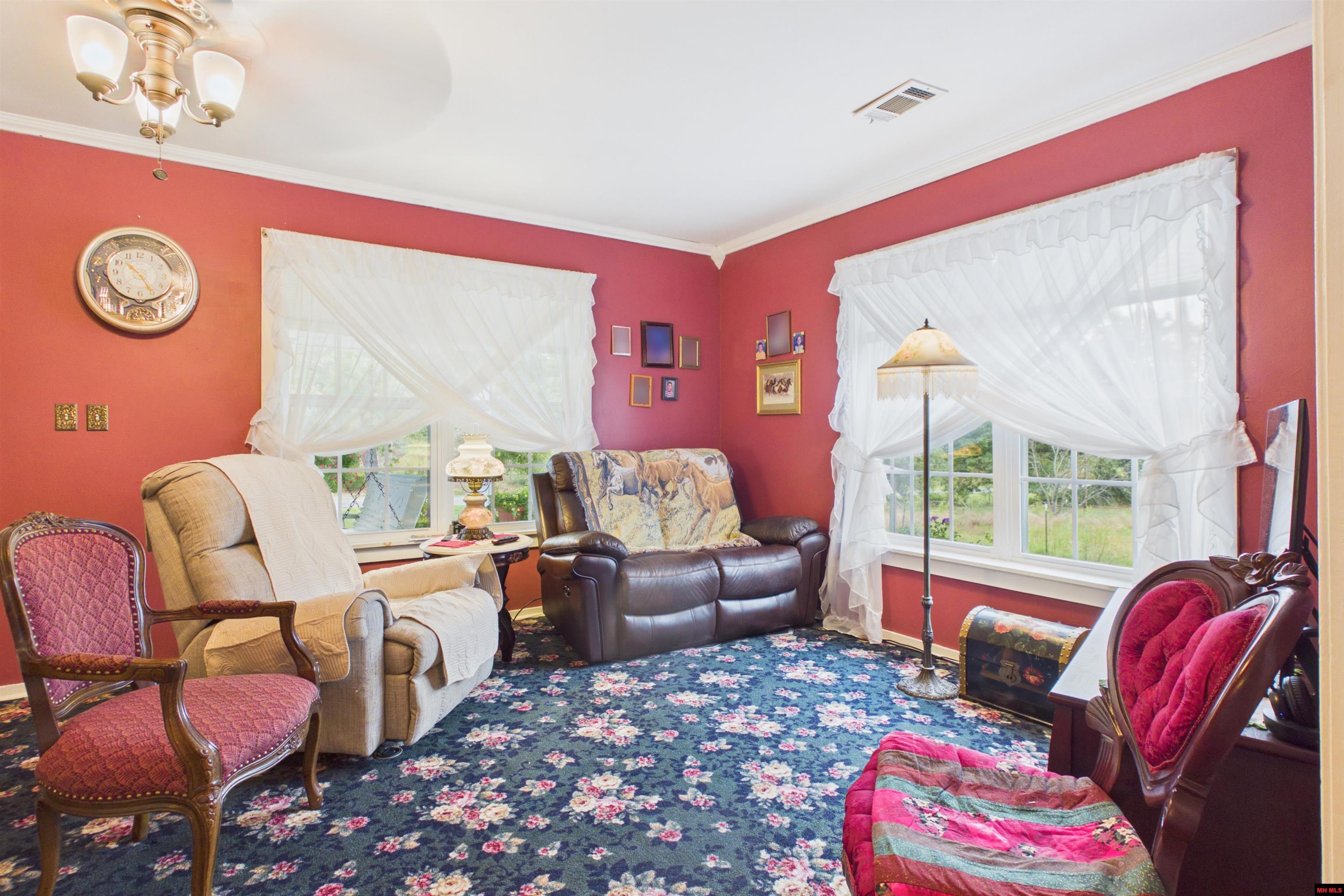 6012 Hwy 62 West