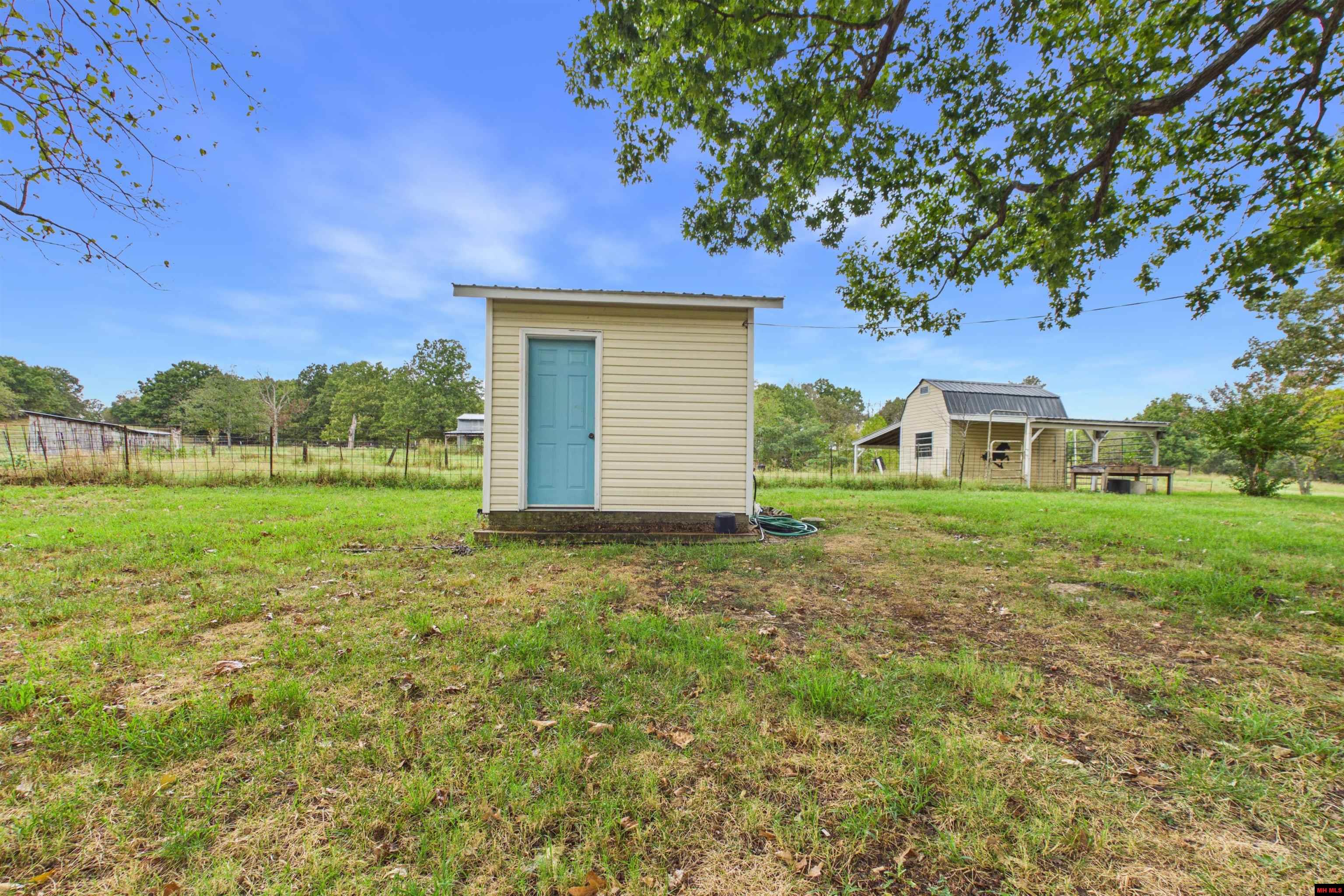 6012 Hwy 62 West