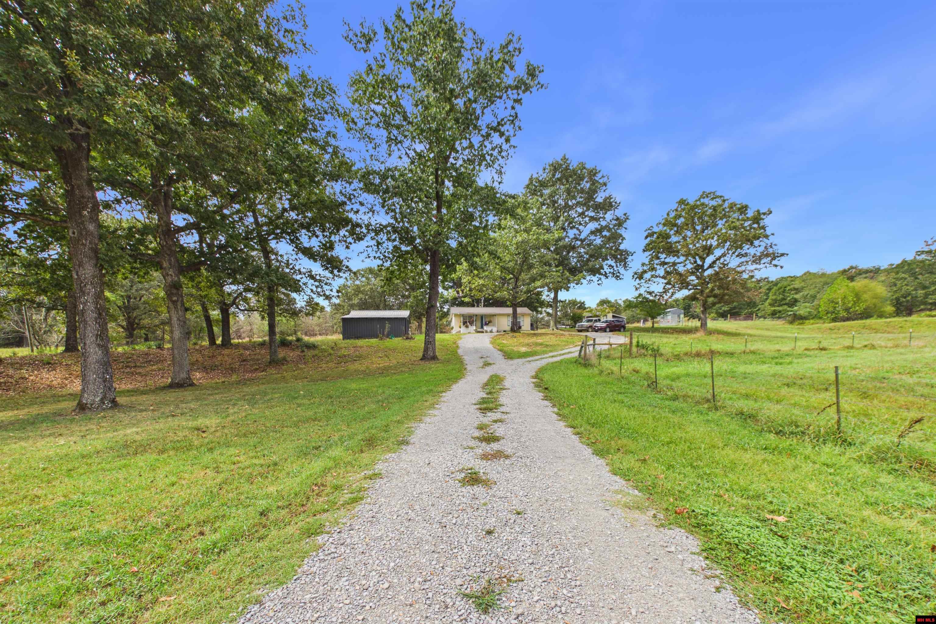 6012 Hwy 62 West