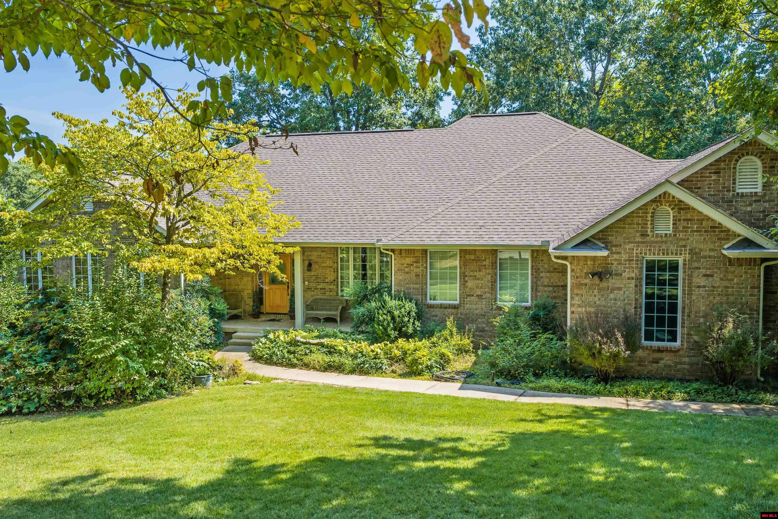 121 STONEGATE DRIVE Mountain Home, AR