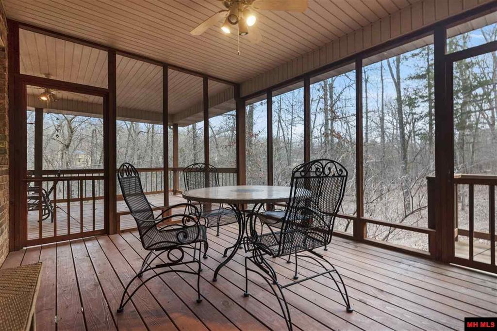 121 STONEGATE DRIVE Mountain Home, AR