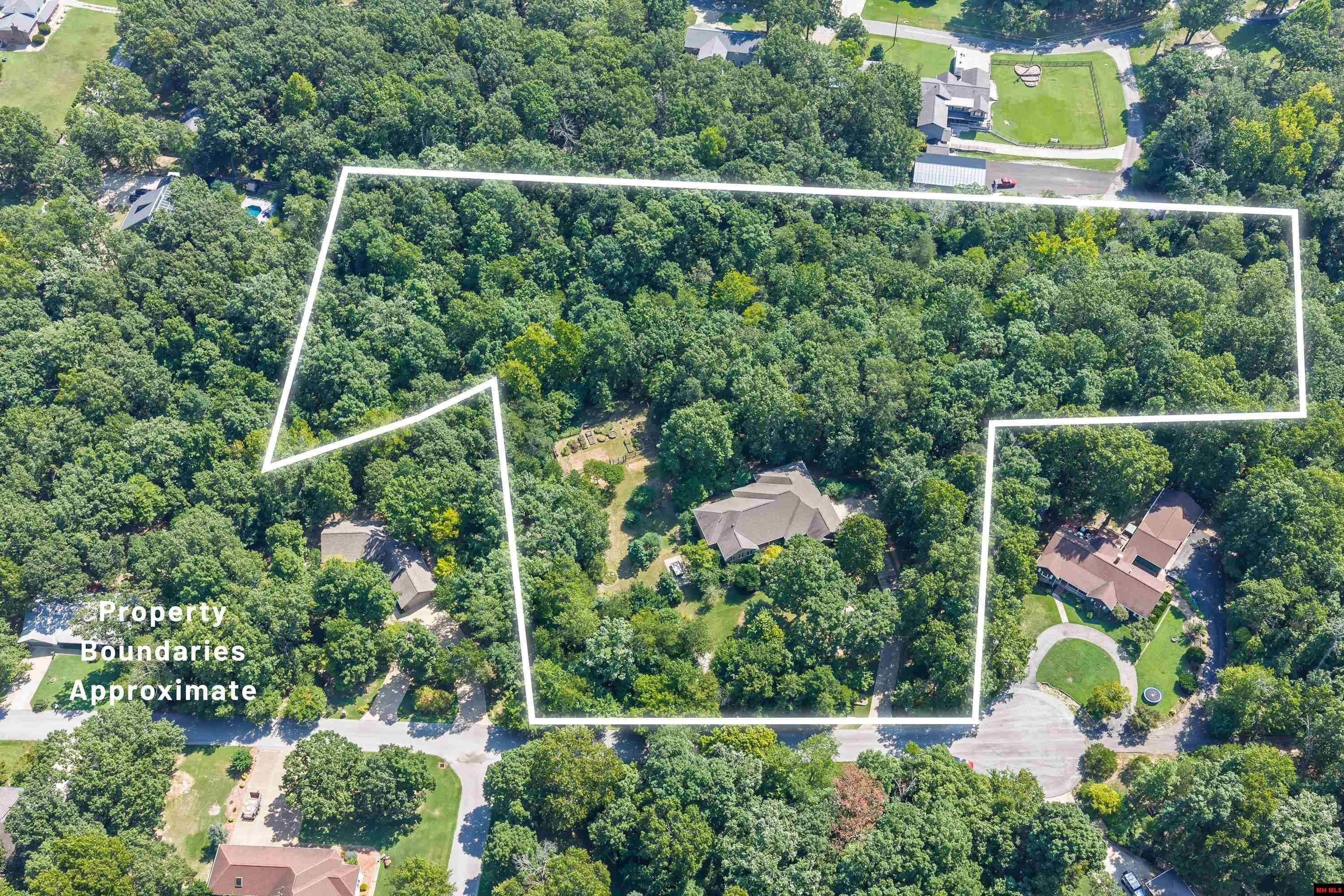 121 STONEGATE DRIVE Mountain Home, AR