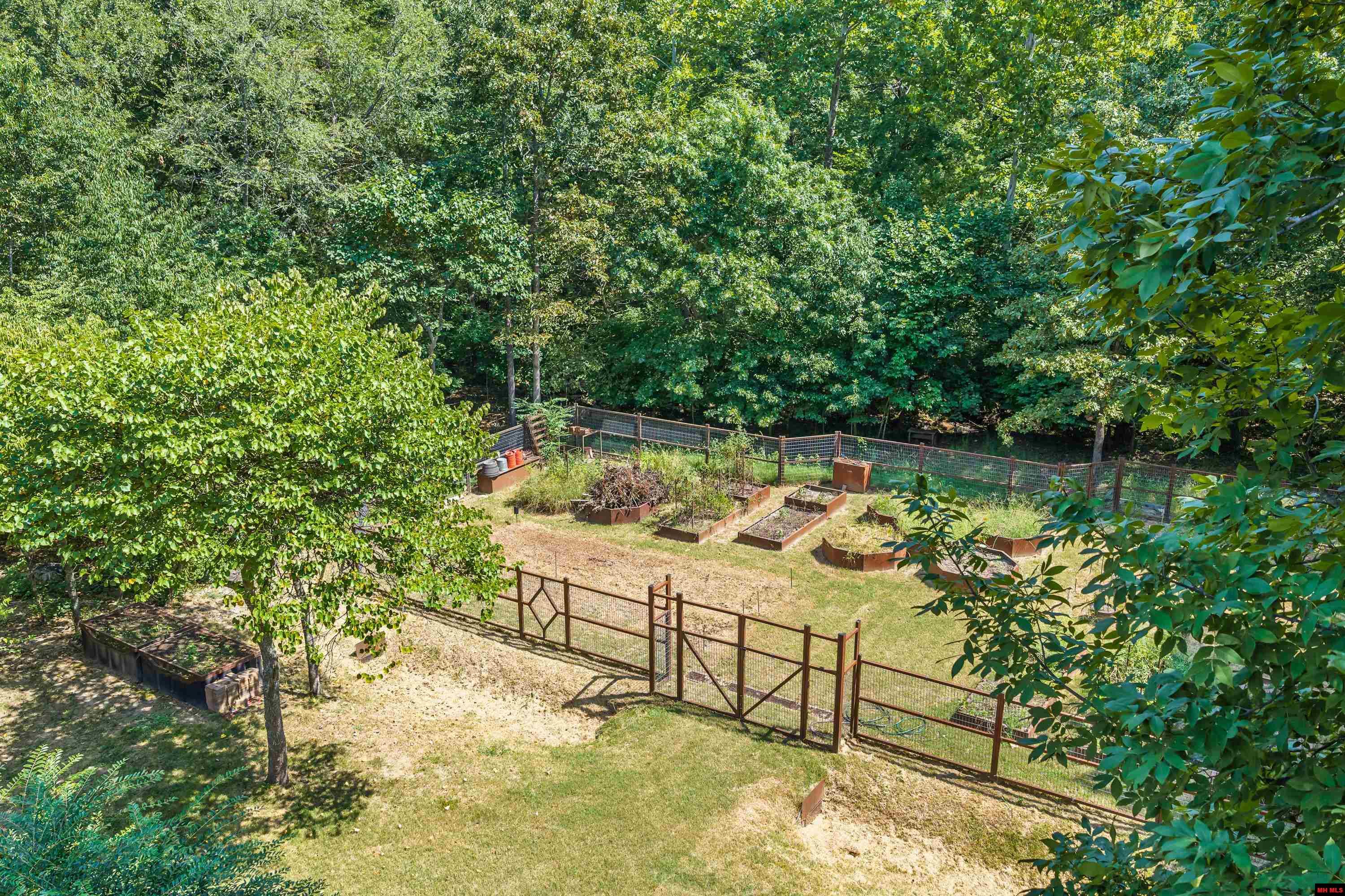 121 STONEGATE DRIVE Mountain Home, AR