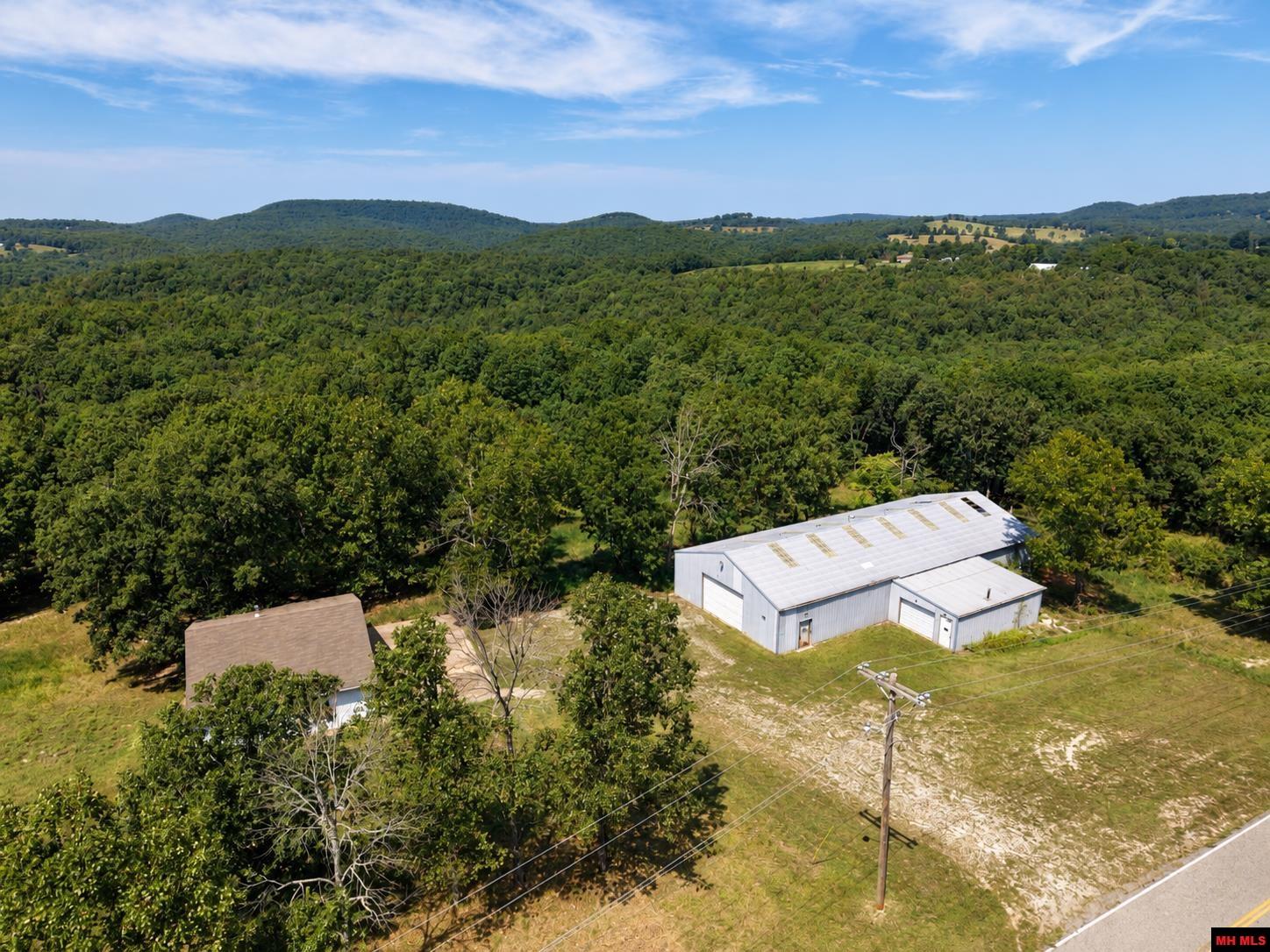 3823 PROMISE LAND ROAD, Mountain Home, AR