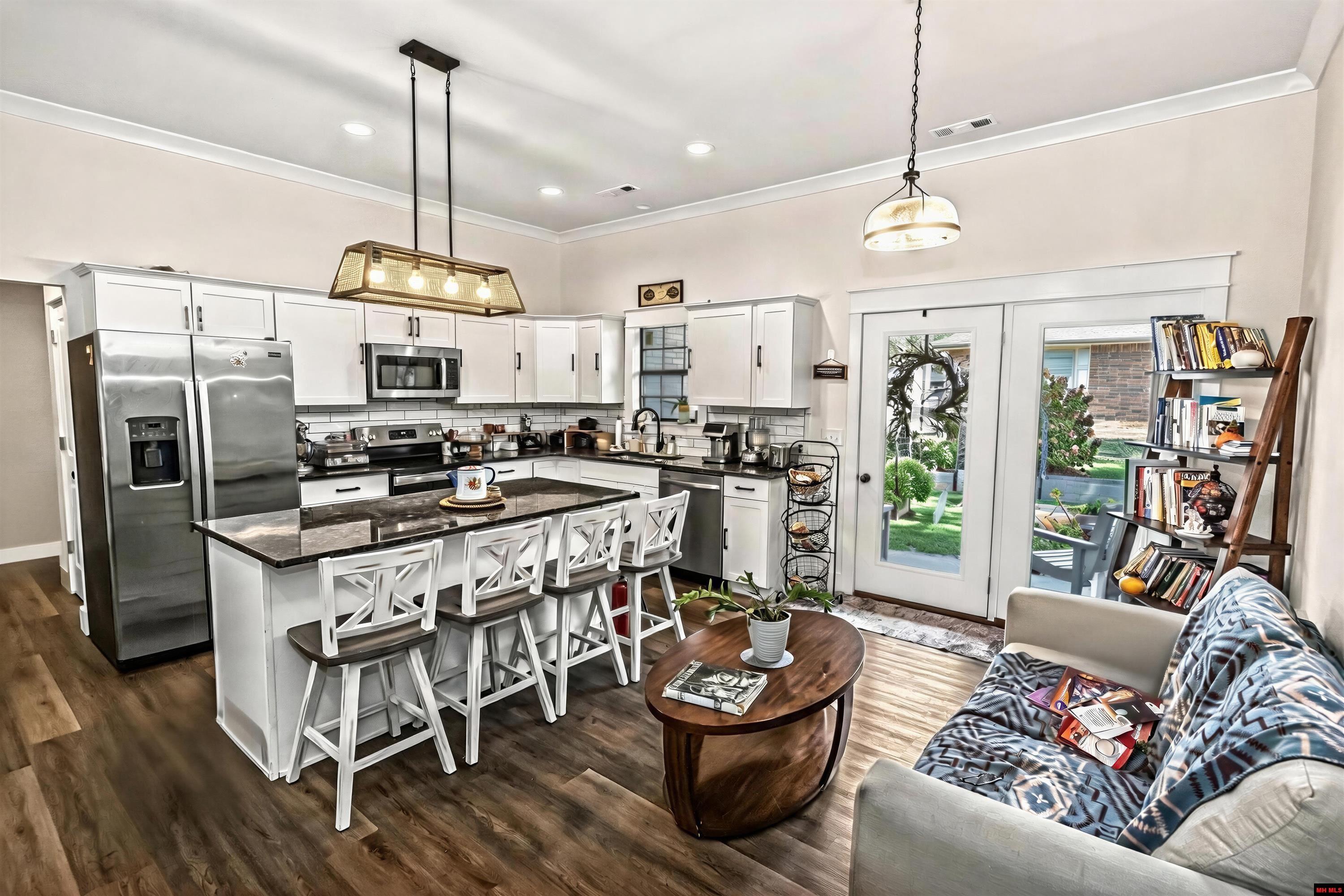 1341 HAMPSHIRE CIRCLE Mountain Home, AR