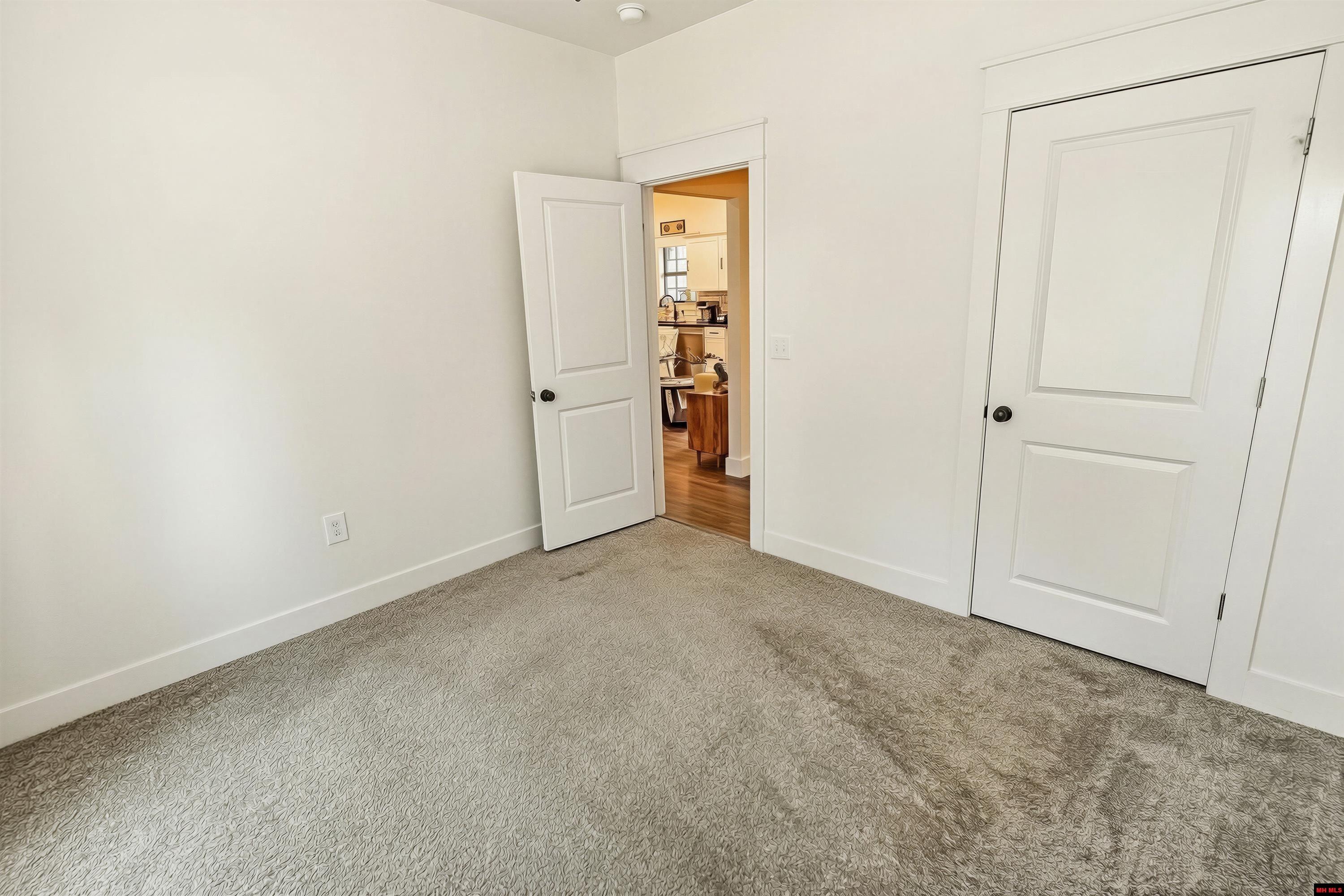 1341 HAMPSHIRE CIRCLE Mountain Home, AR