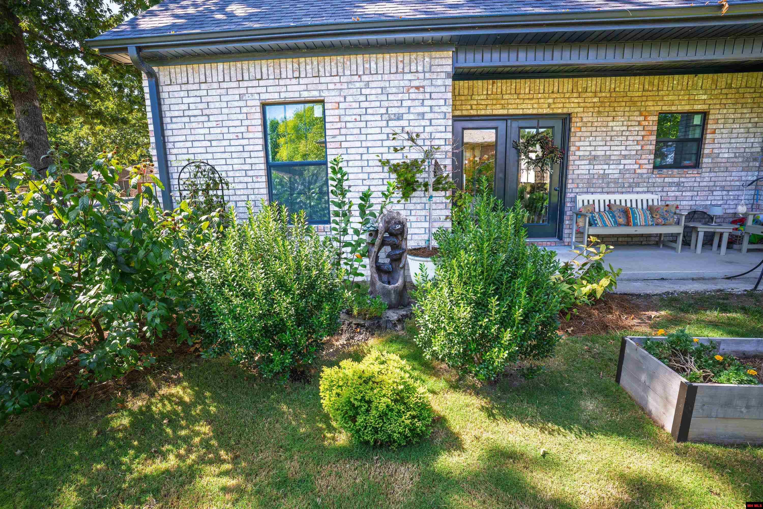 1341 HAMPSHIRE CIRCLE Mountain Home, AR