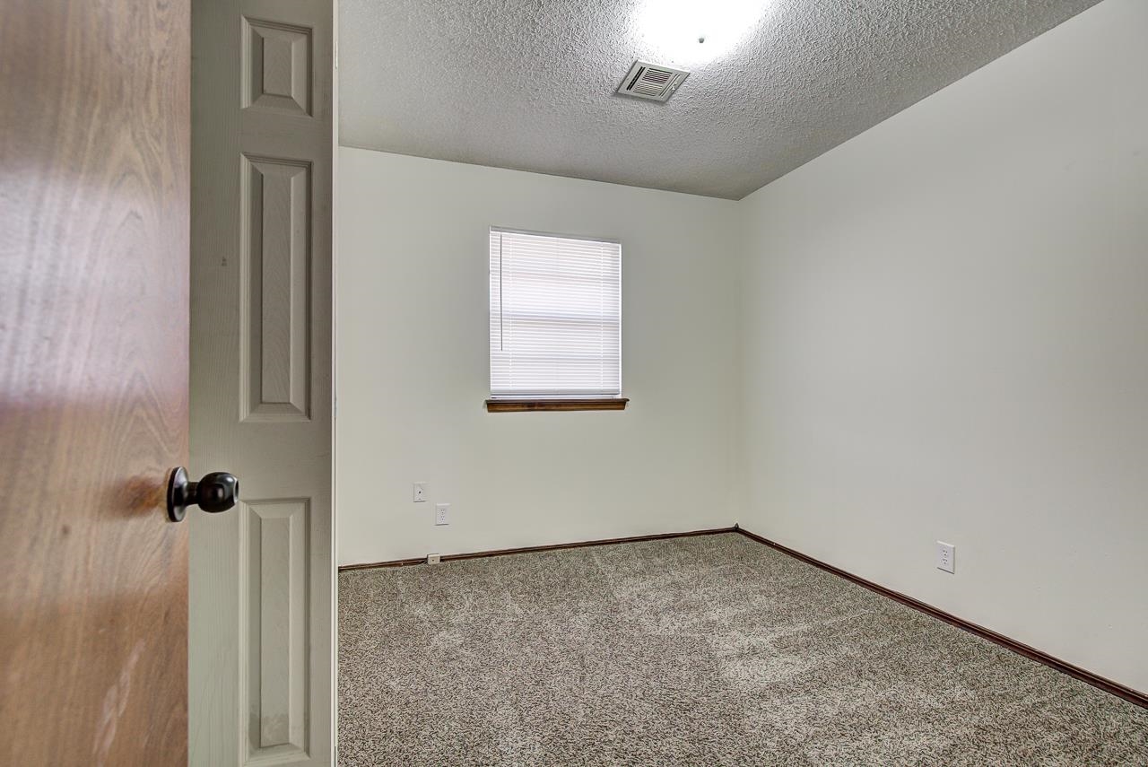 802--806 E Poplar Ave