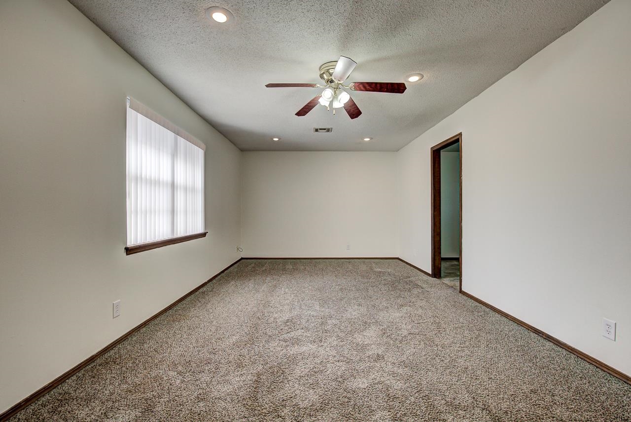 802--806 E Poplar Ave