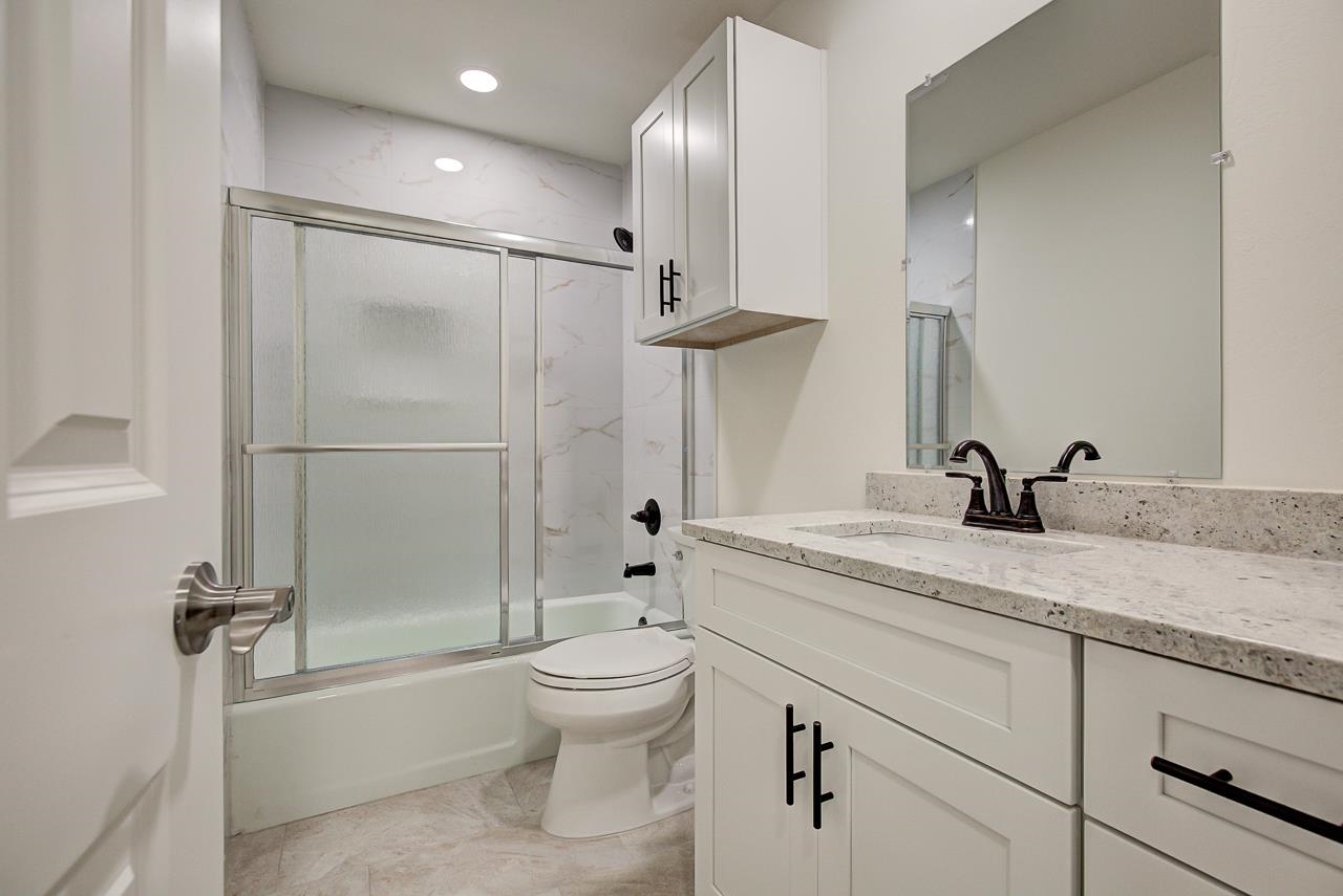 4605 Alpine Pl