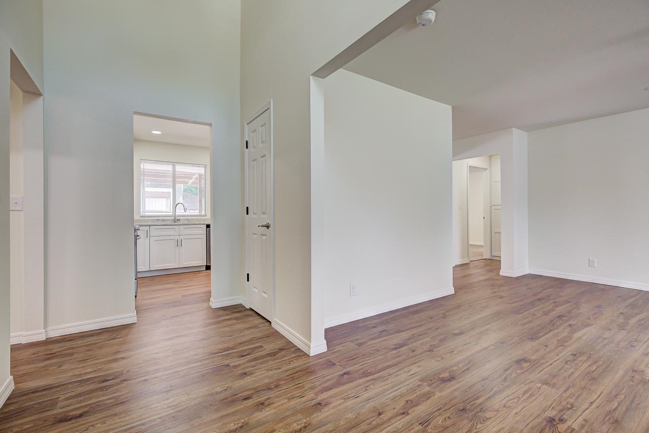 4605 Alpine Pl