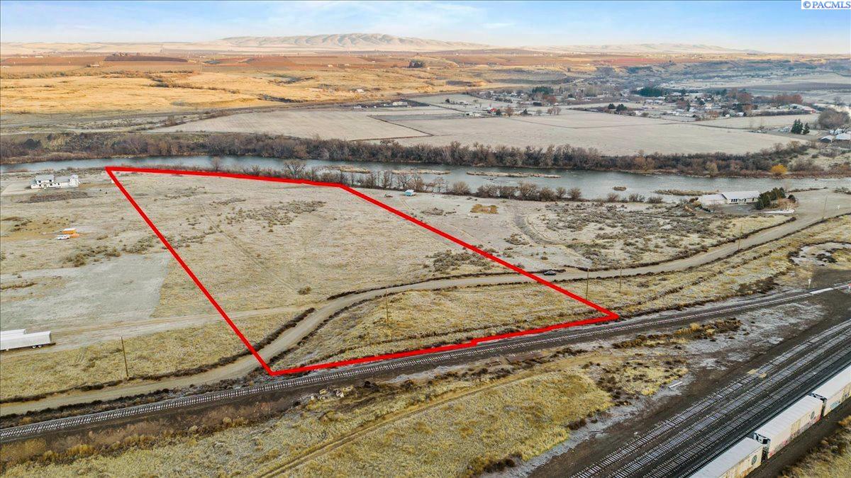 NKA N Gibbon Place Lot 1, Prosser, WA 99350