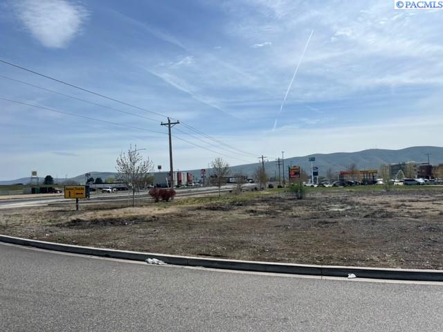 1 NKA Wine Country Rd, Prosser, WA 99350