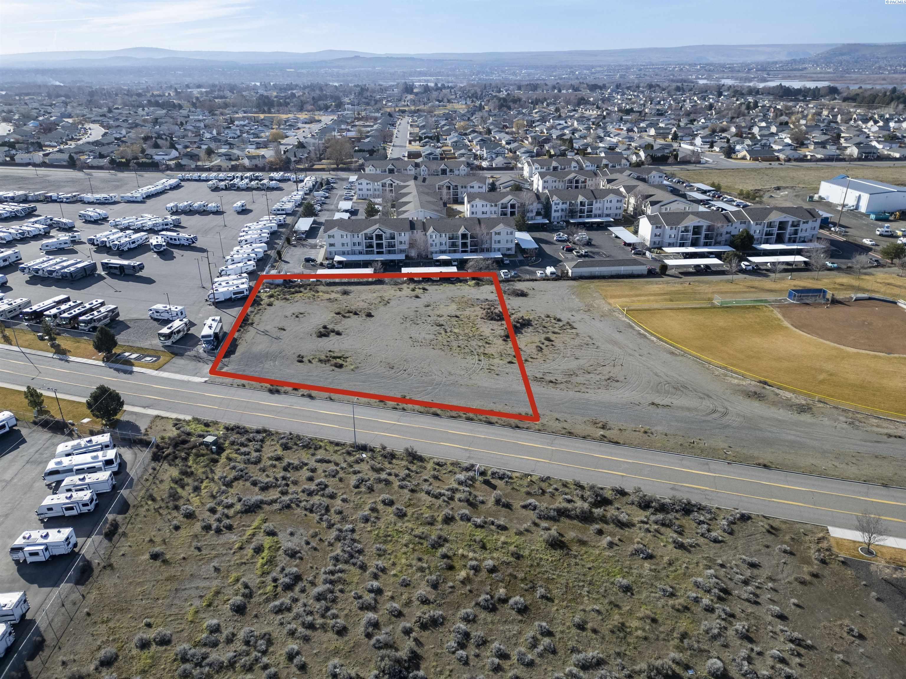 9145 St Thomas Dr, Pasco, WA 99301