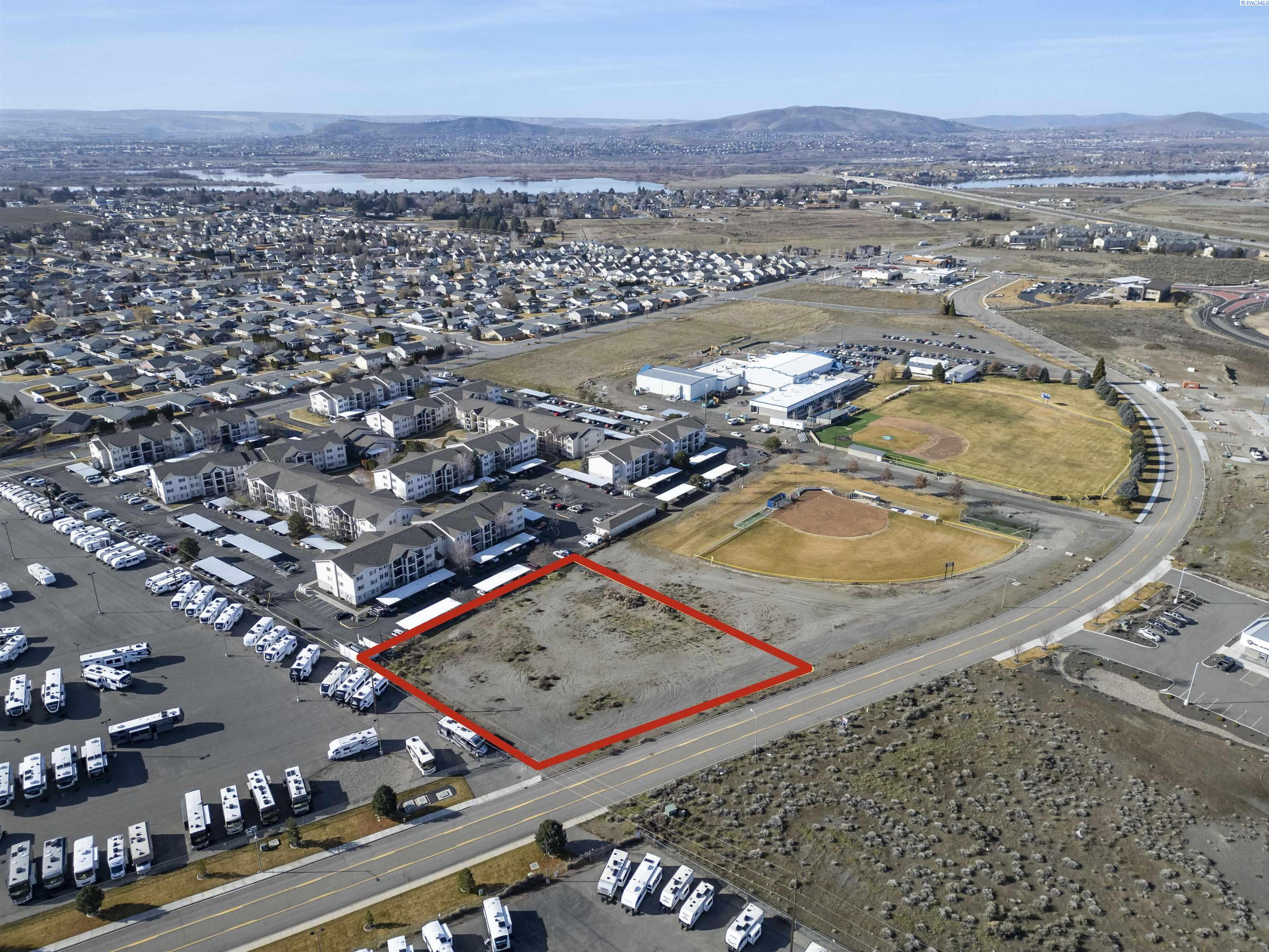 9145 St Thomas Dr, Pasco, WA 99301