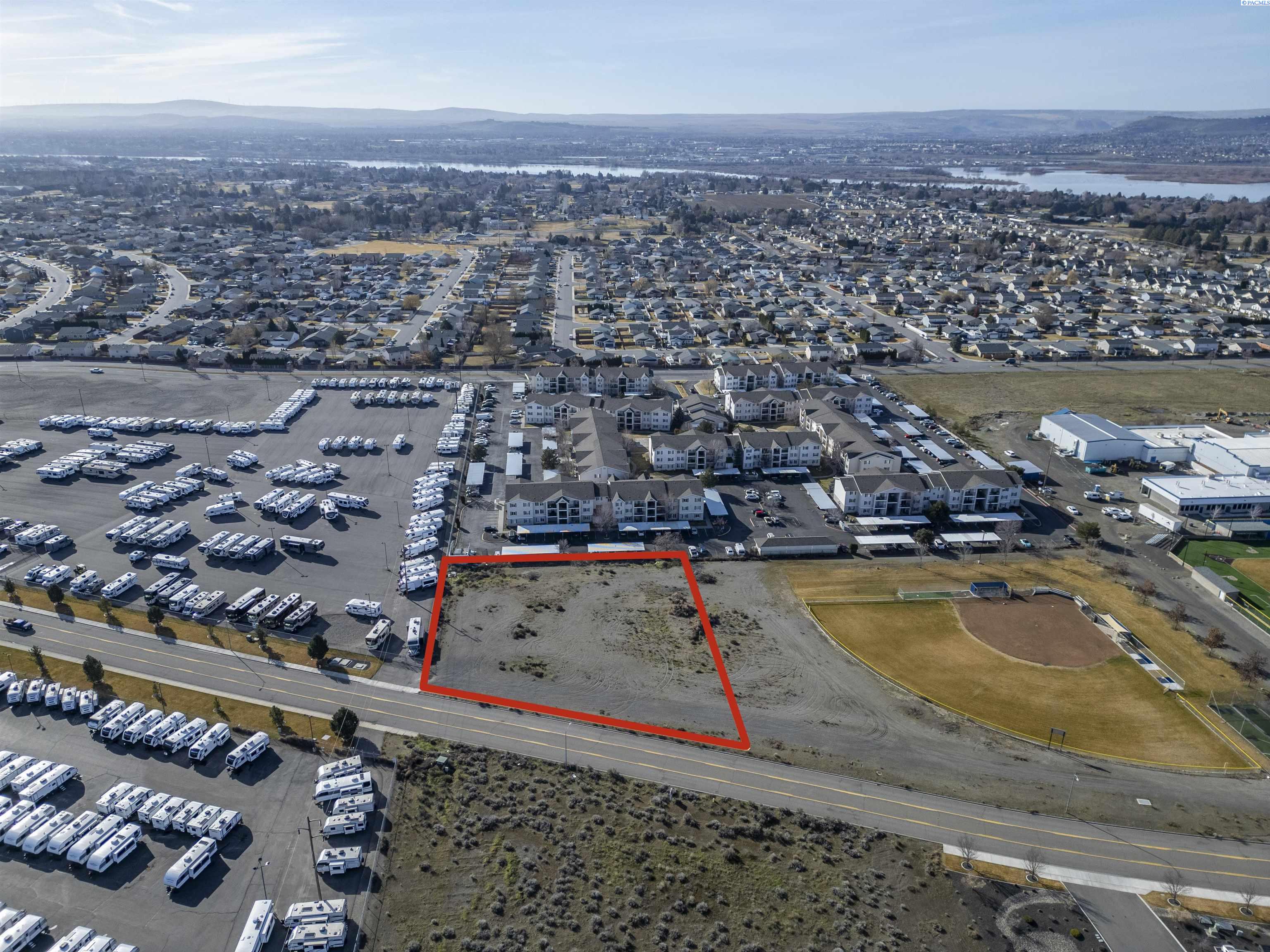 9145 St Thomas Dr, Pasco, WA 99301