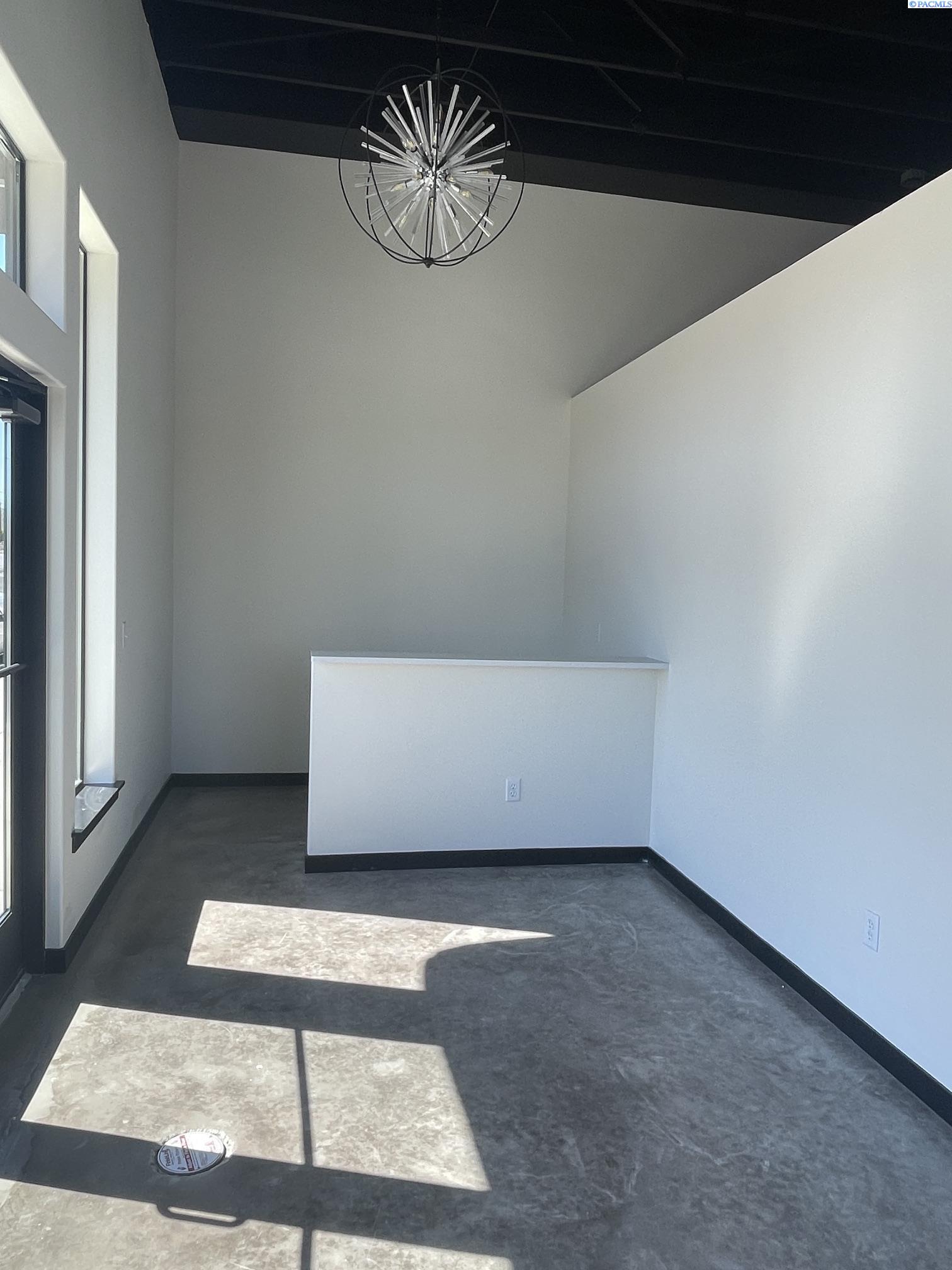 4330 Van Giesen St #106, West Richland, WA 99353