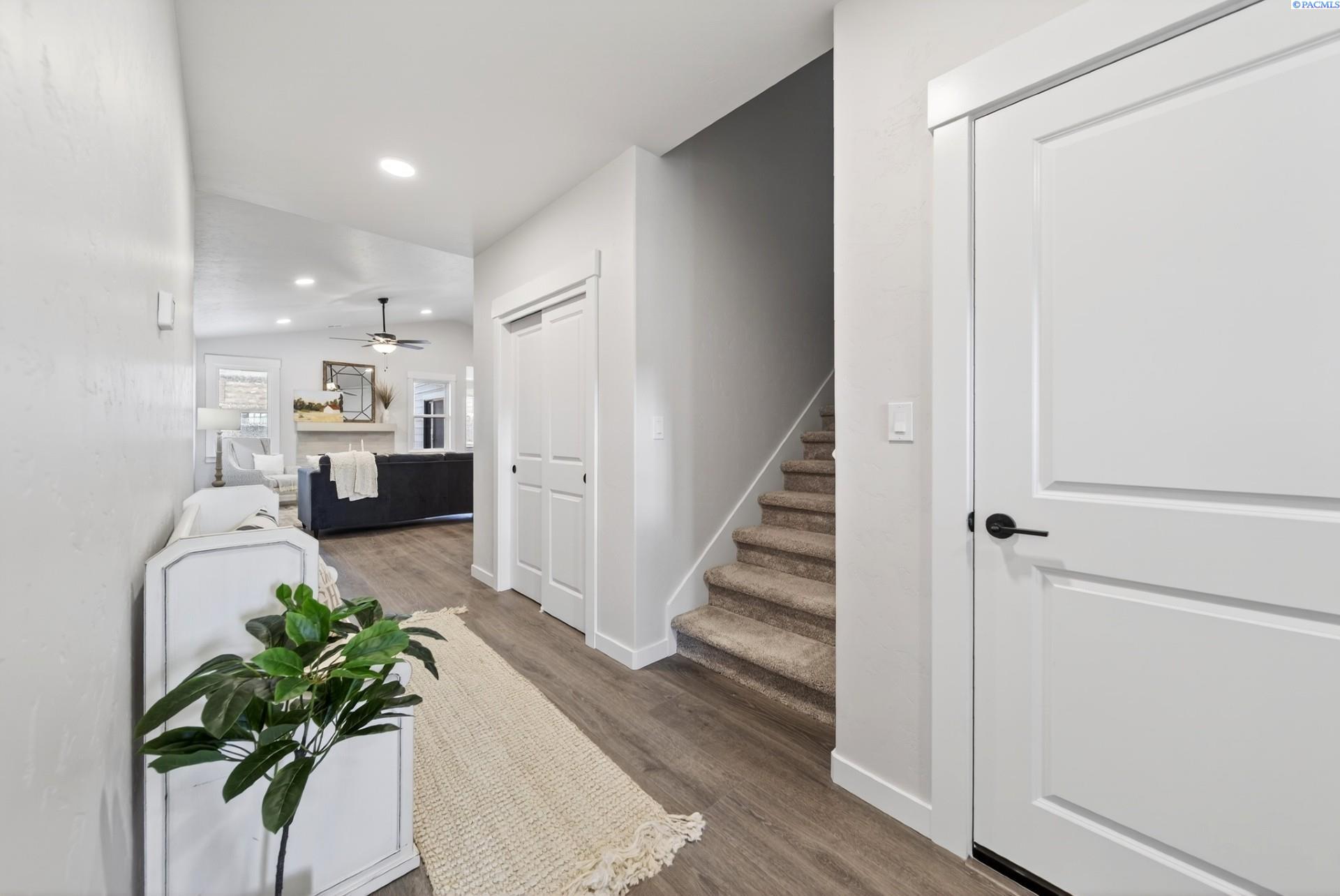 3662 Highview St, Richland, WA 99352