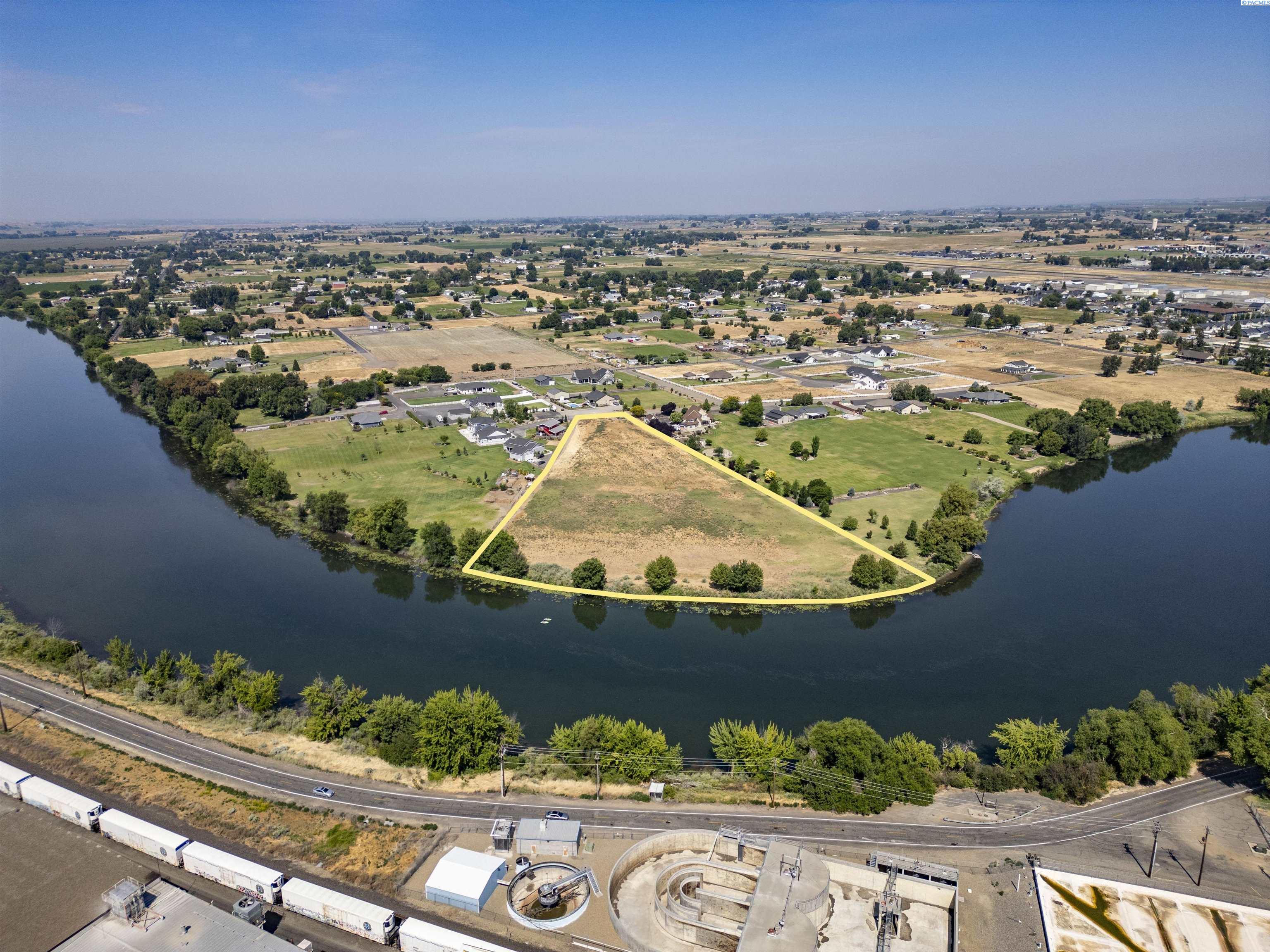 723 S 1366 Pr Sw, Prosser, WA 99350