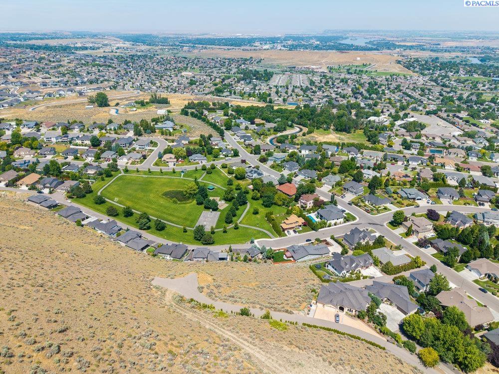 2383 Morency Ct, Richland, WA 99352