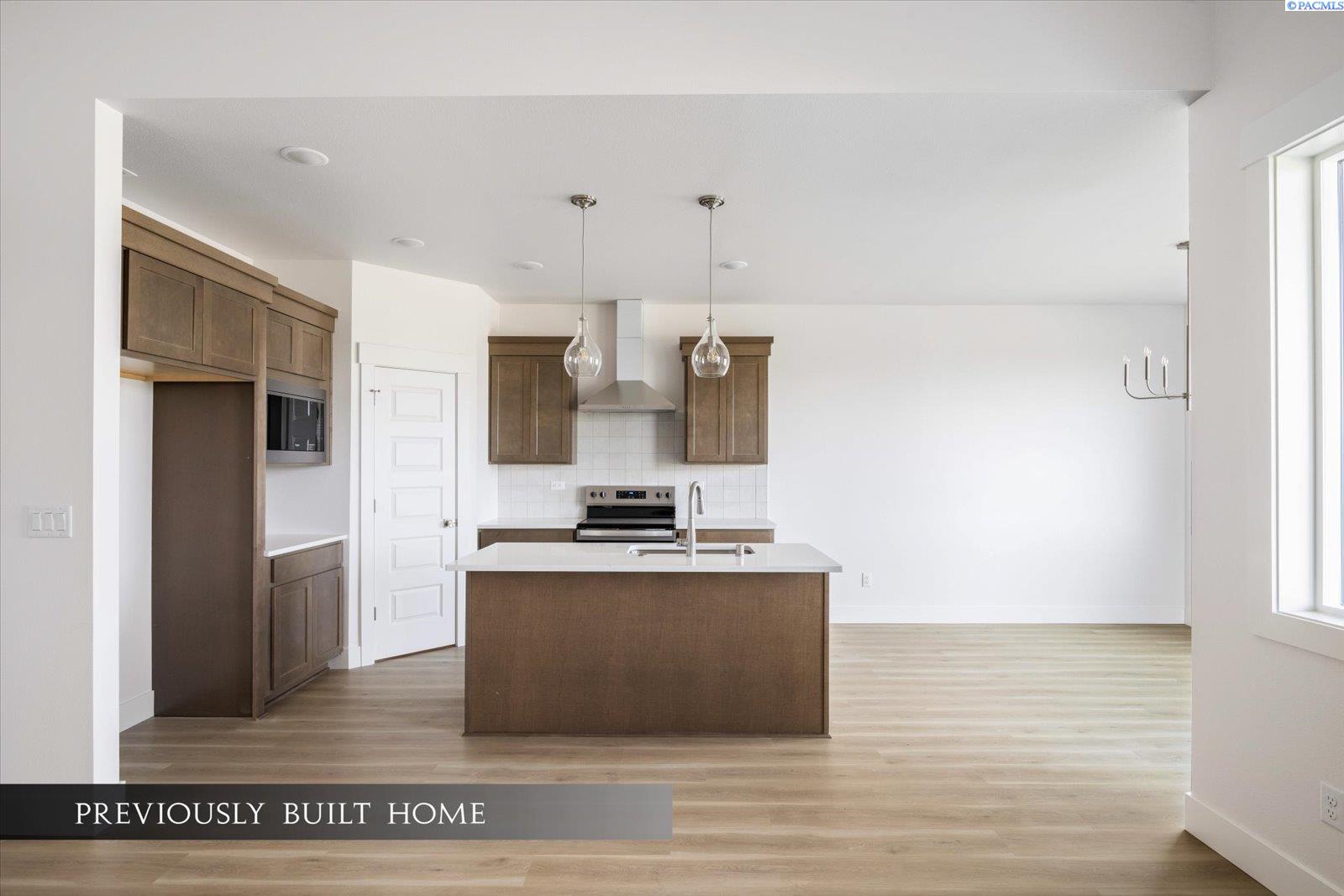2732 S Beech St, Kennewick, WA 99337
