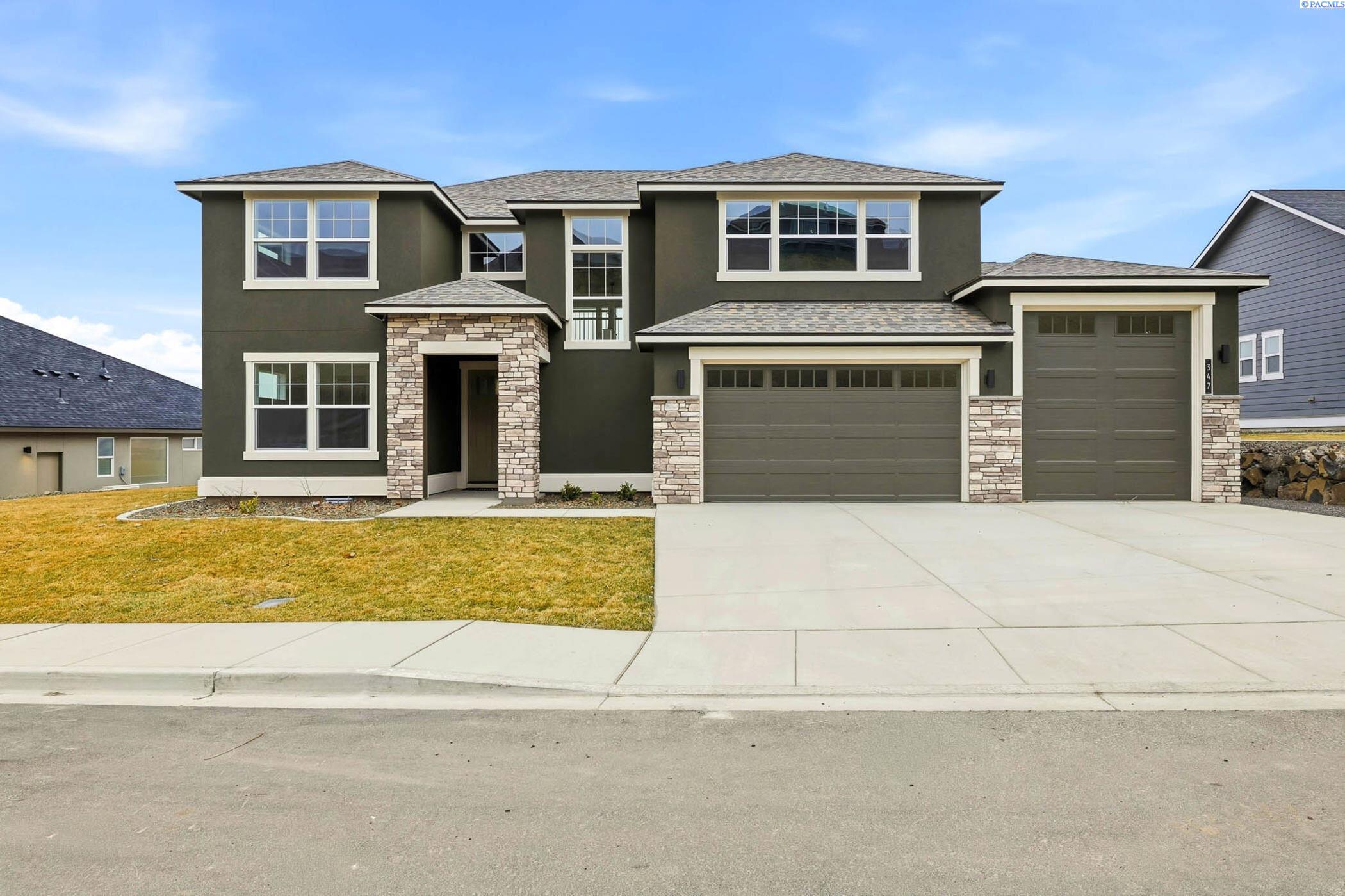 347 Ascend Ave, Richland, WA 99352