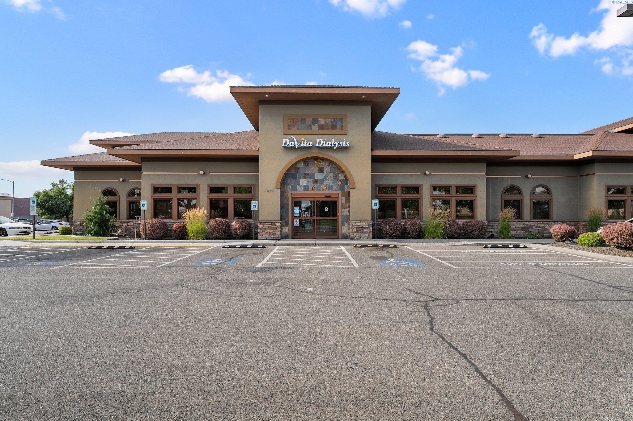 6825 Burden Blvd, Pasco WA 99301