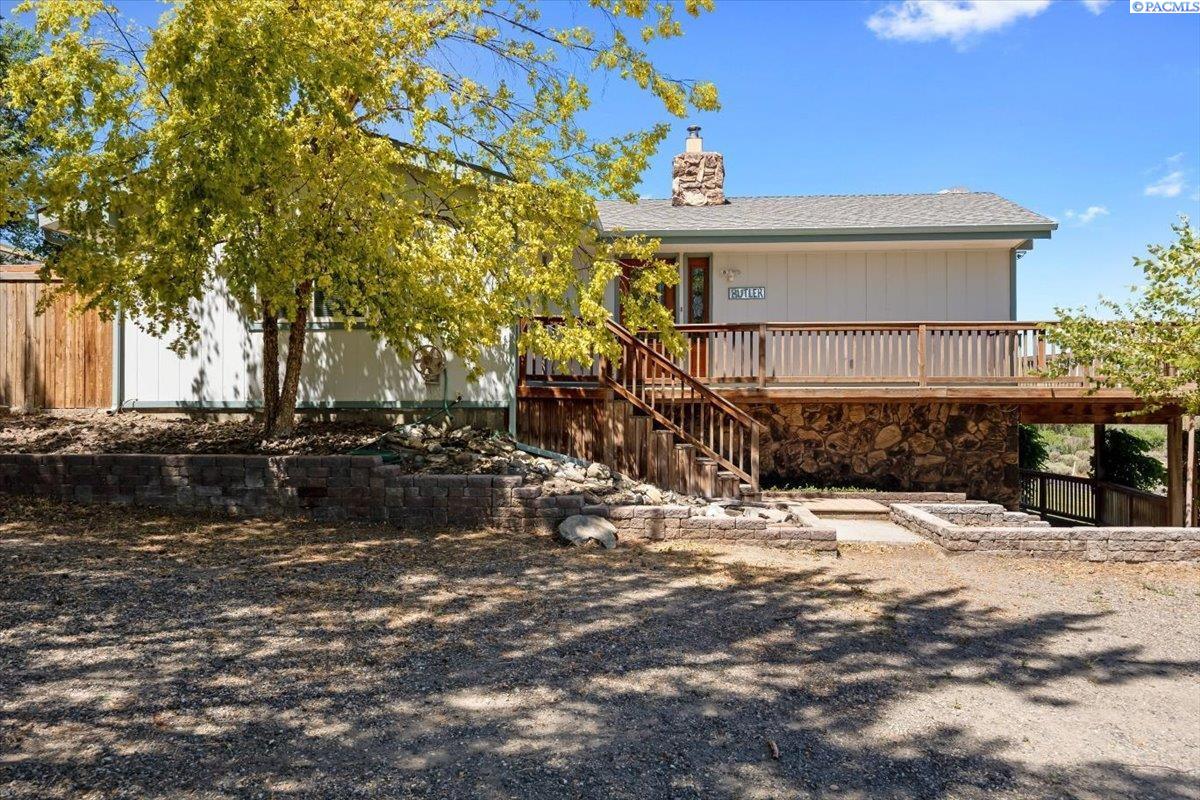 36605 Red Mountain Rd, Benton City, WA 99320