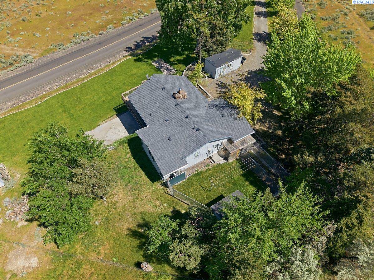 36605 Red Mountain Rd, Benton City, WA 99320
