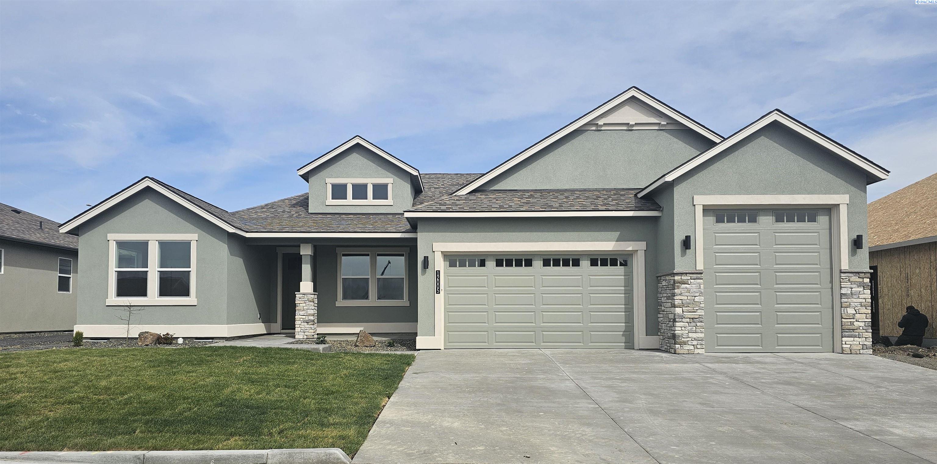 12005 Vincenzo Dr., Pasco WA 99301
