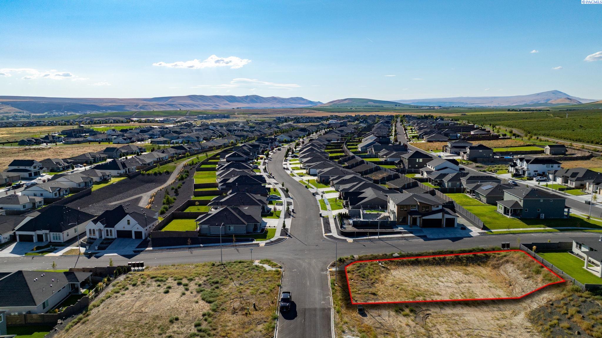 3776 Corvina St, Richland, WA 99352