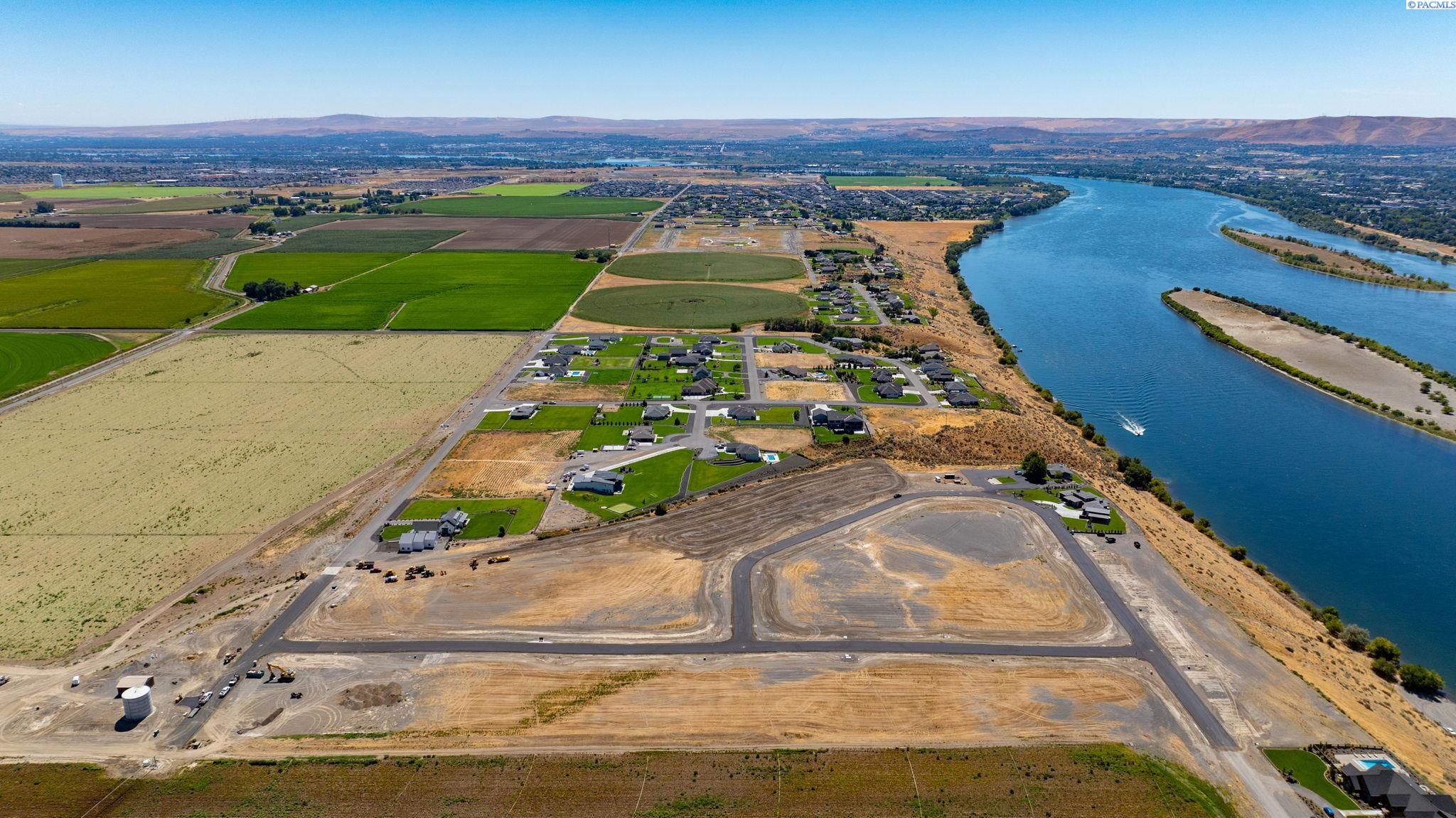 Lot 11 26 Limousin Ln, Pasco, WA 99301