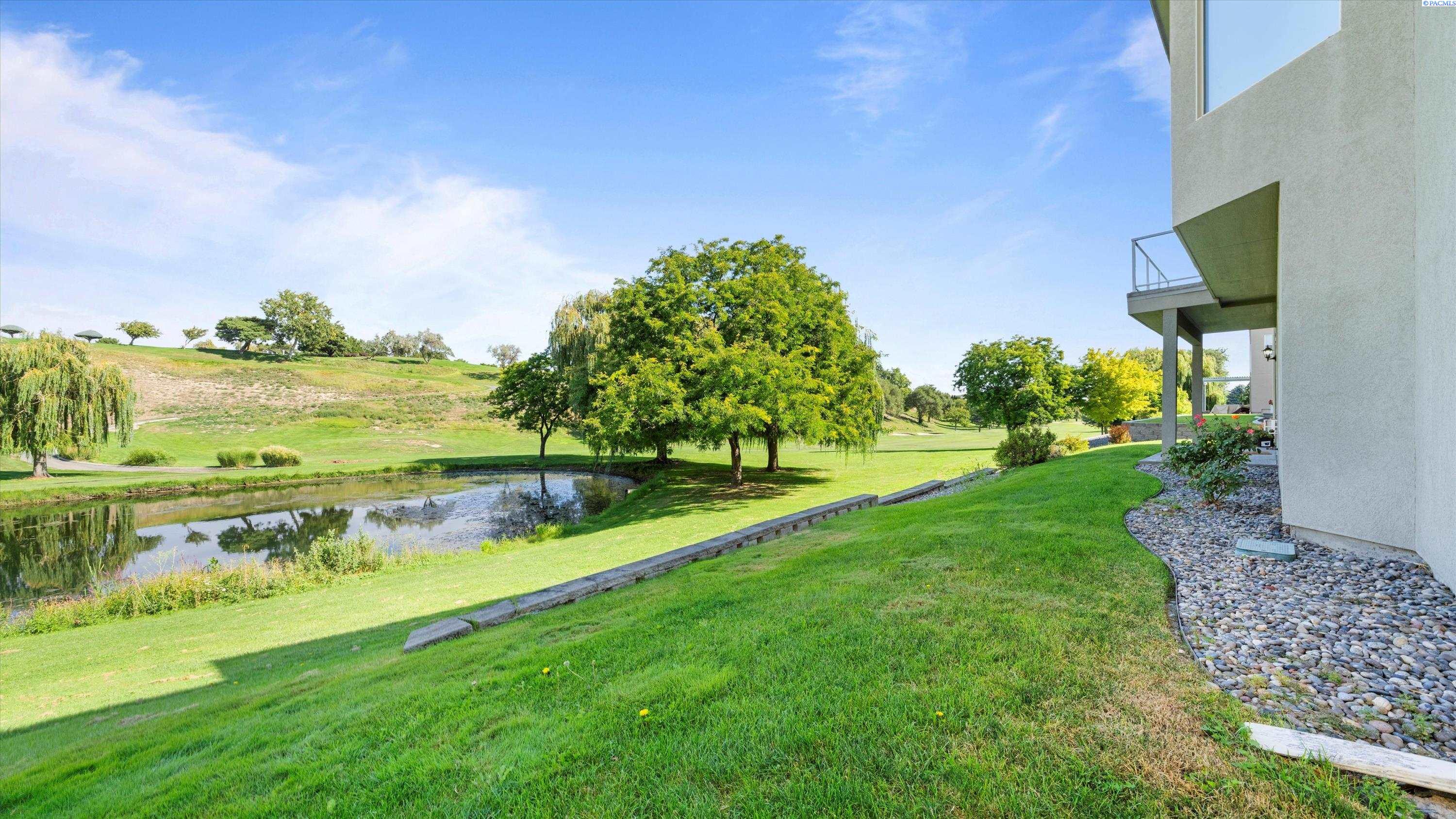 3504 34th Ave, Kennewick, WA 99337