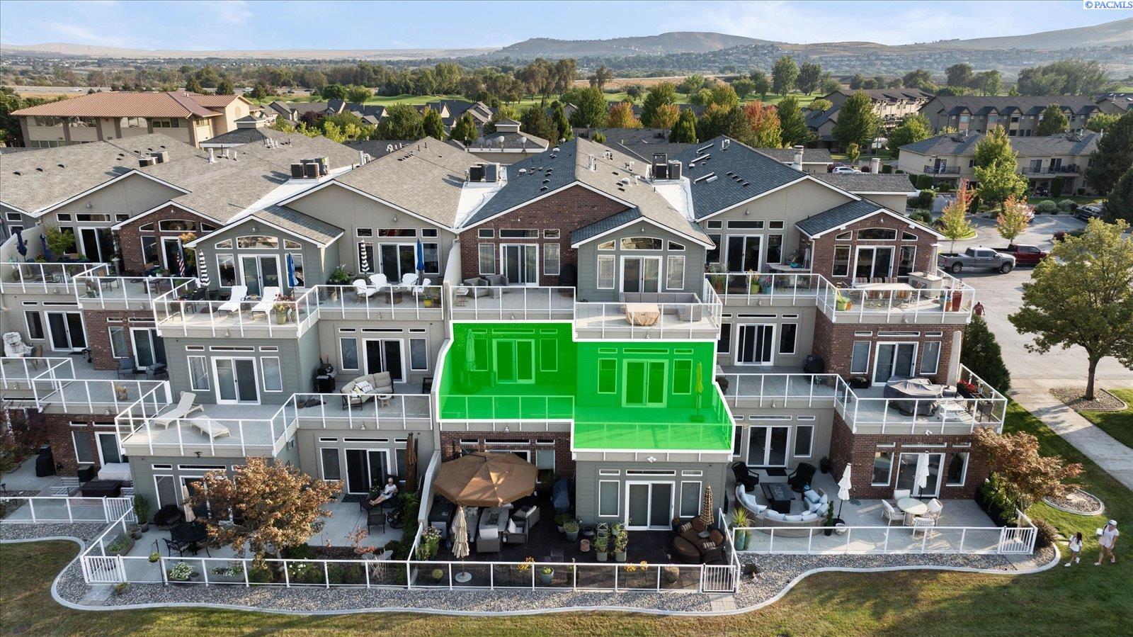 386 Columbia Point Dr #202, Richland, WA 99352