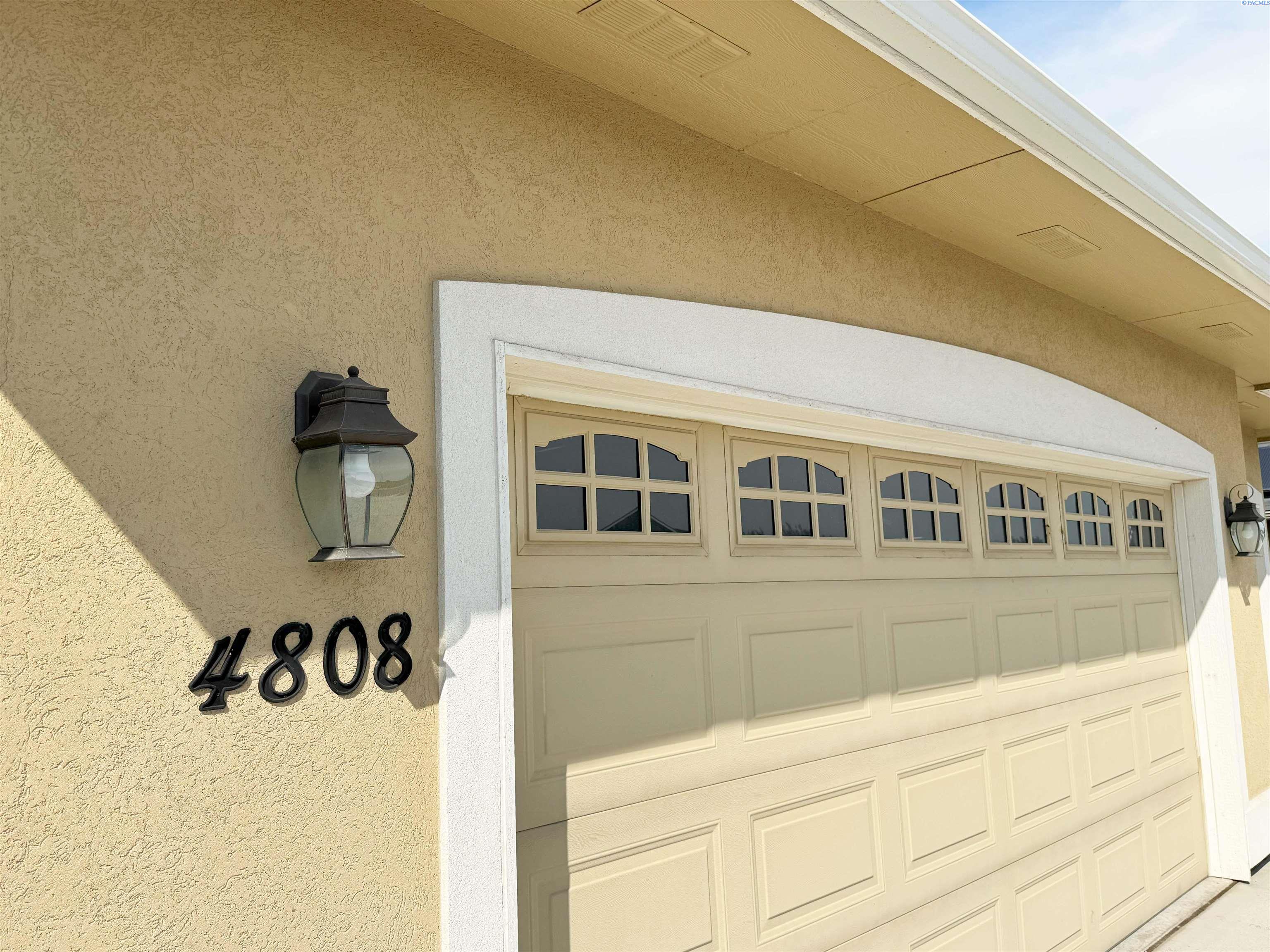 4808 Mariola Ln, Pasco, WA 99301