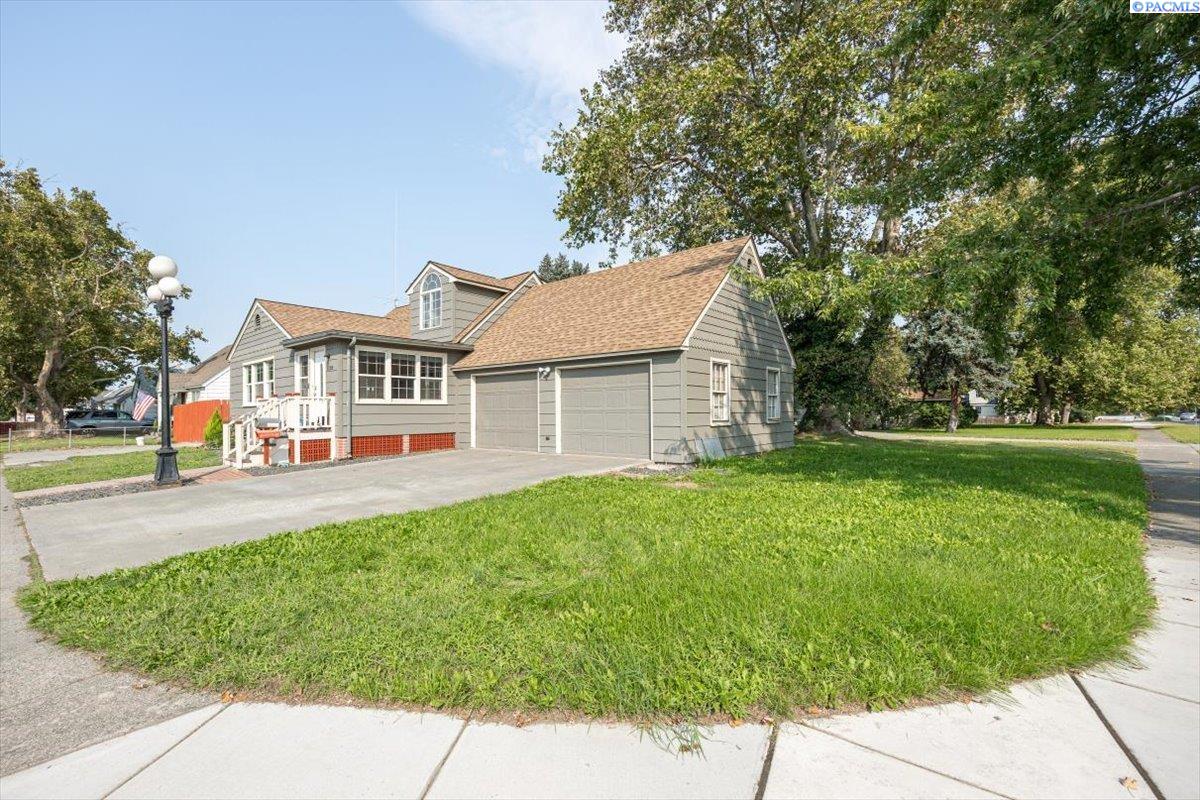 1220 Kennewick Ave, Kennewick, WA 99336