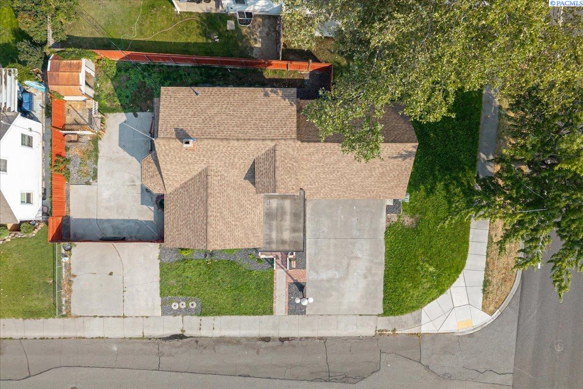 1220 Kennewick Ave, Kennewick, WA 99336