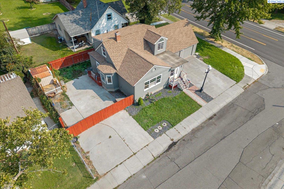 1220 Kennewick Ave, Kennewick, WA 99336